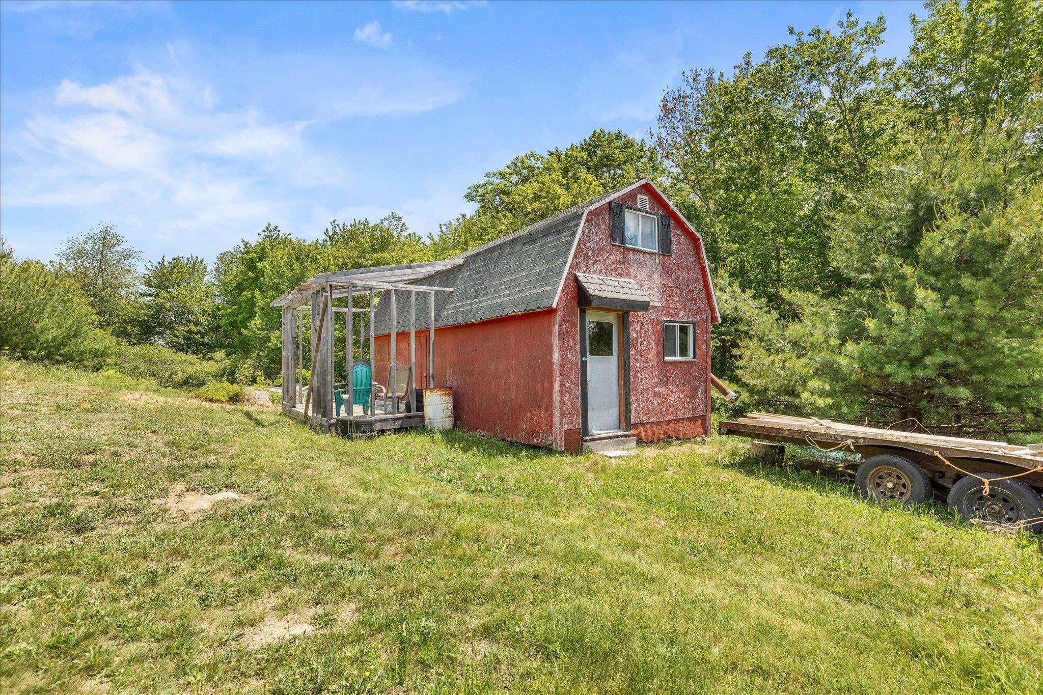 $319,900.00: 4184 203 Highway, Middle Ohio