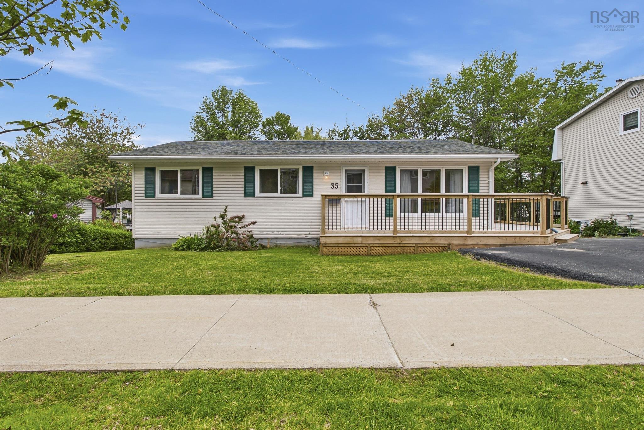 35 Smokey Drive, Lower Sackville, NS (MLS® 202614835)