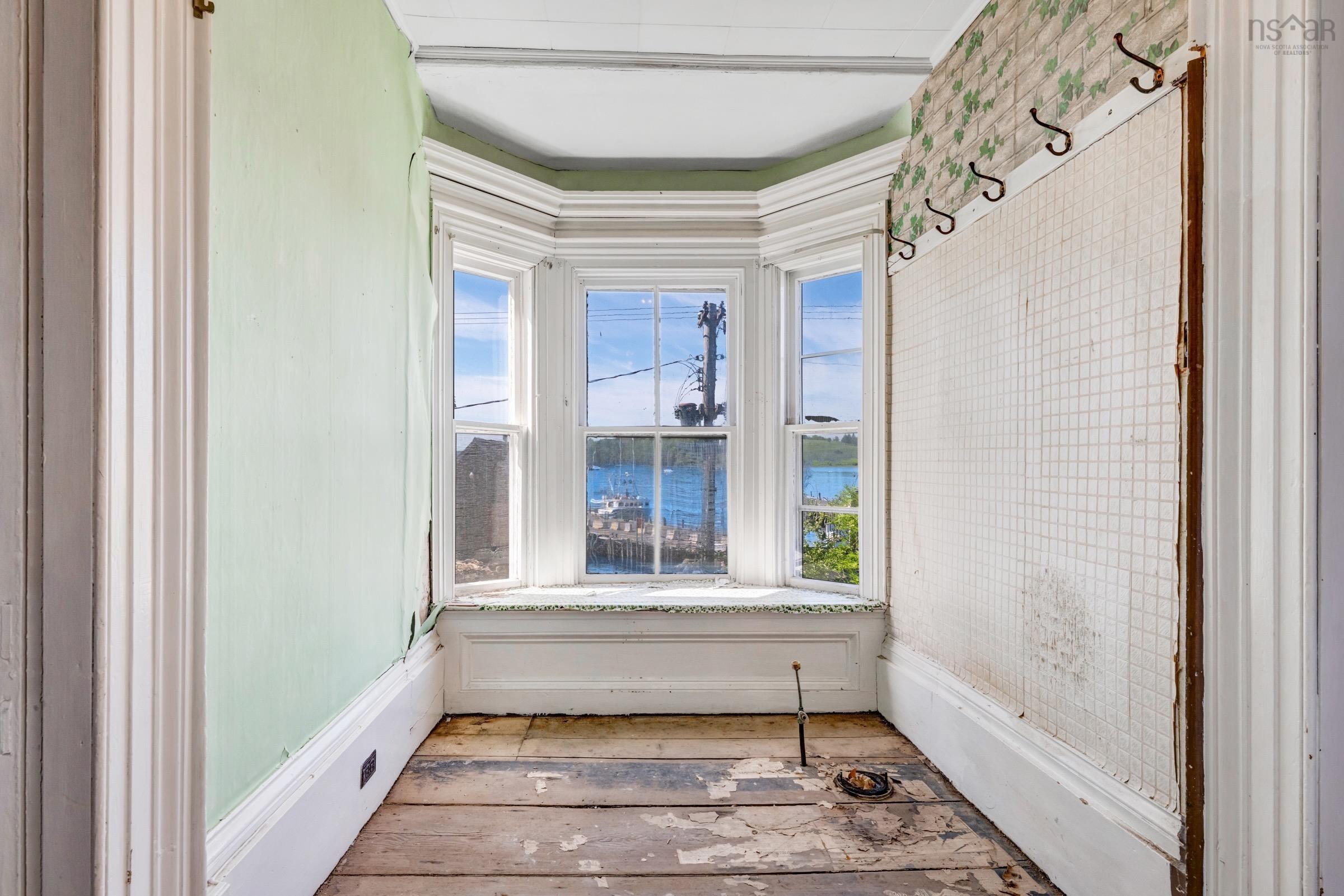 $549,000.00: 200 Montague Street, Lunenburg