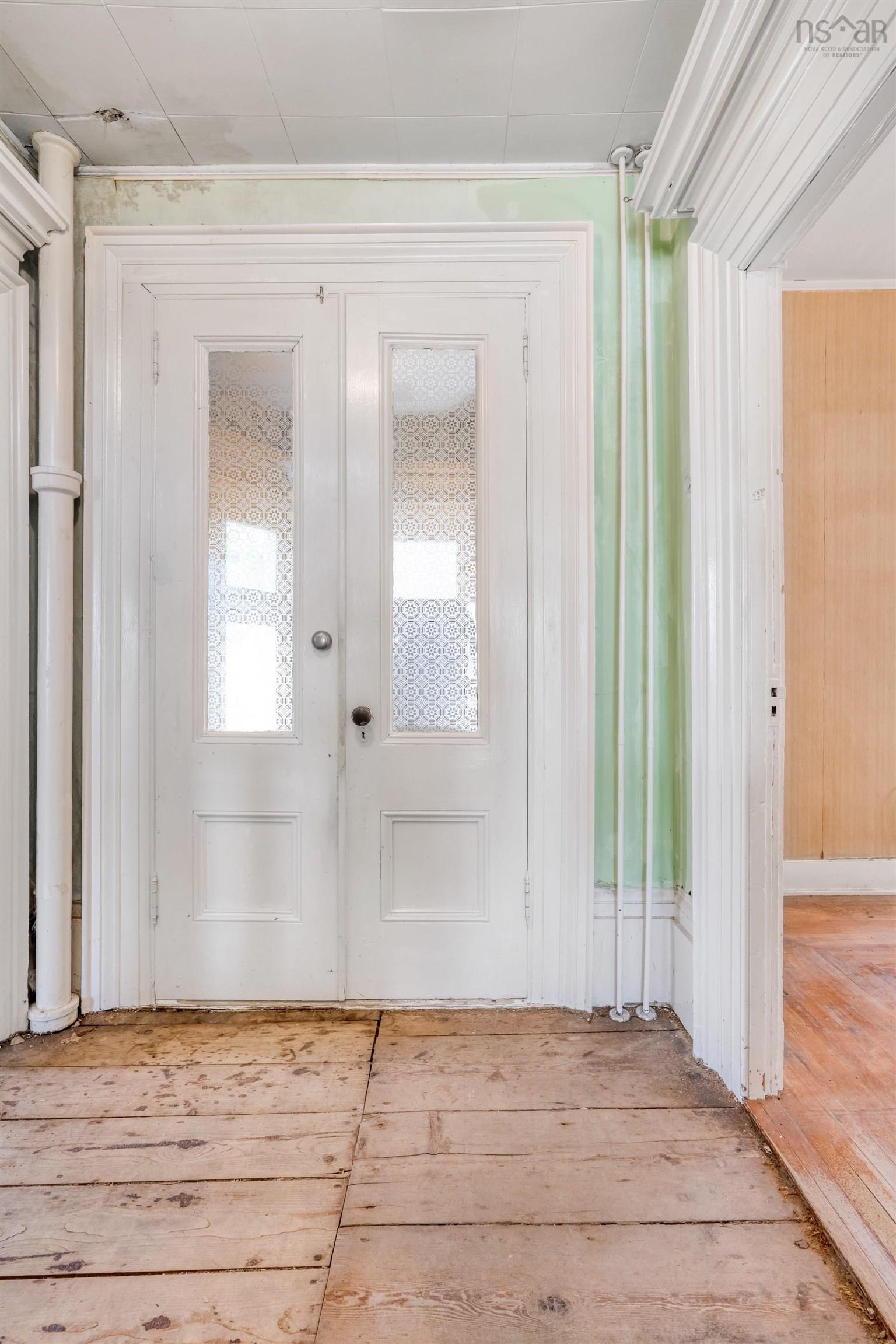 $549,000.00: 200 Montague Street, Lunenburg