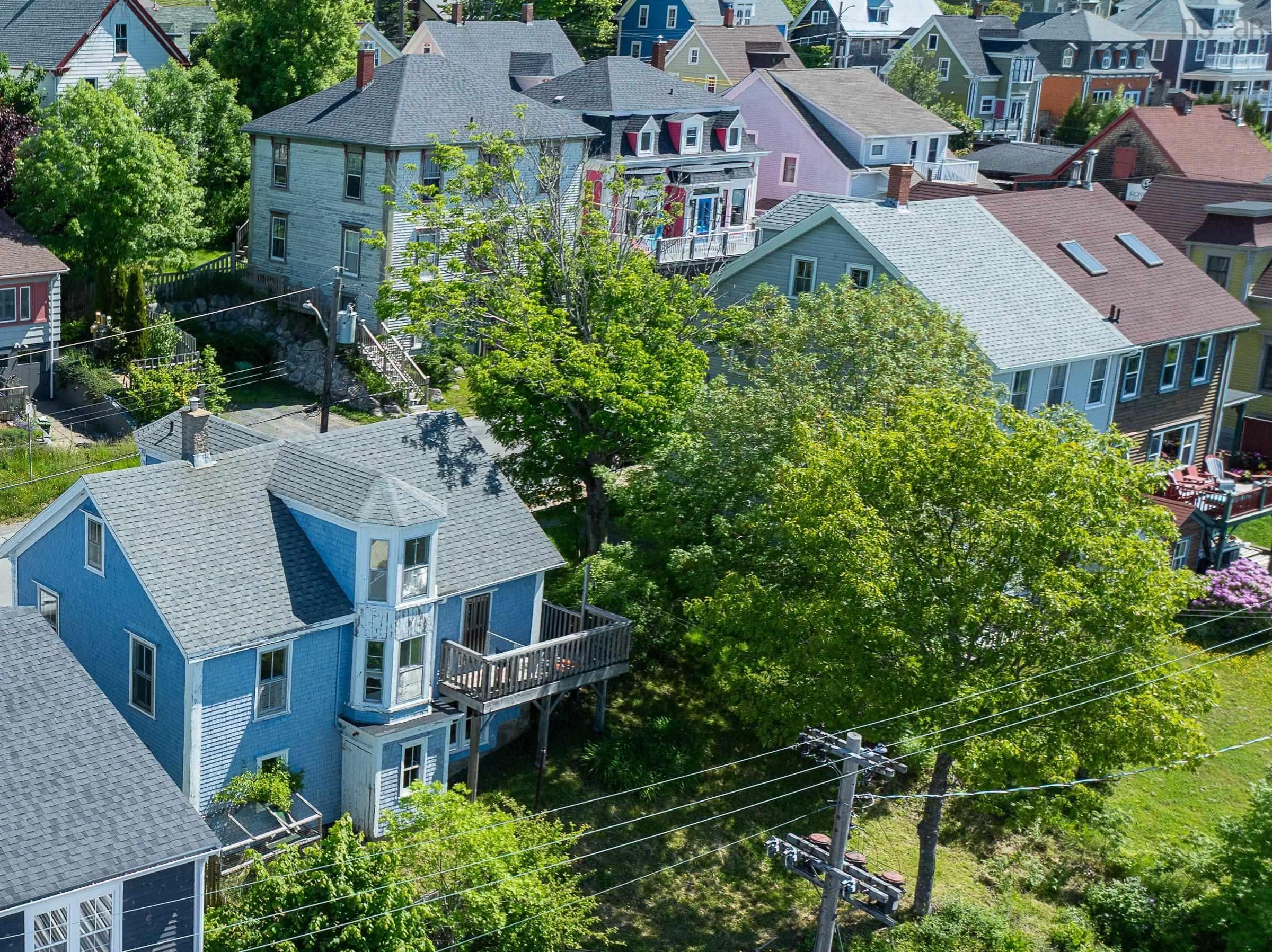 $549,000.00: 200 Montague Street, Lunenburg