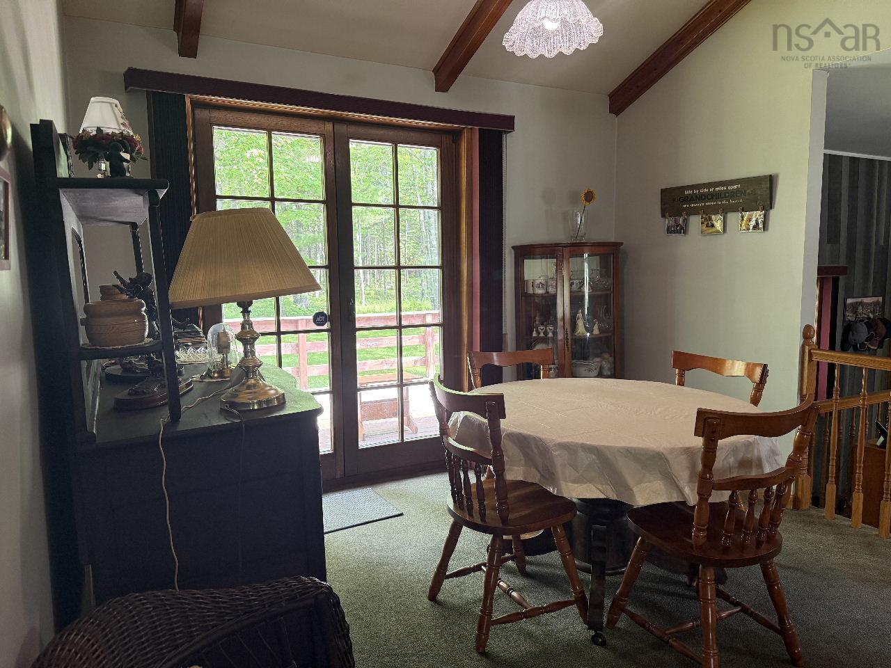 $599,900.00: 9041 14 Highway, Hardwood Lands