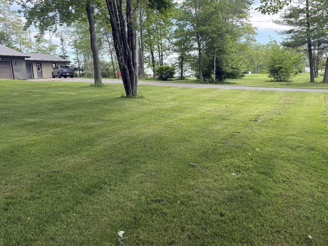 $599,900.00: 9041 14 Highway, Hardwood Lands