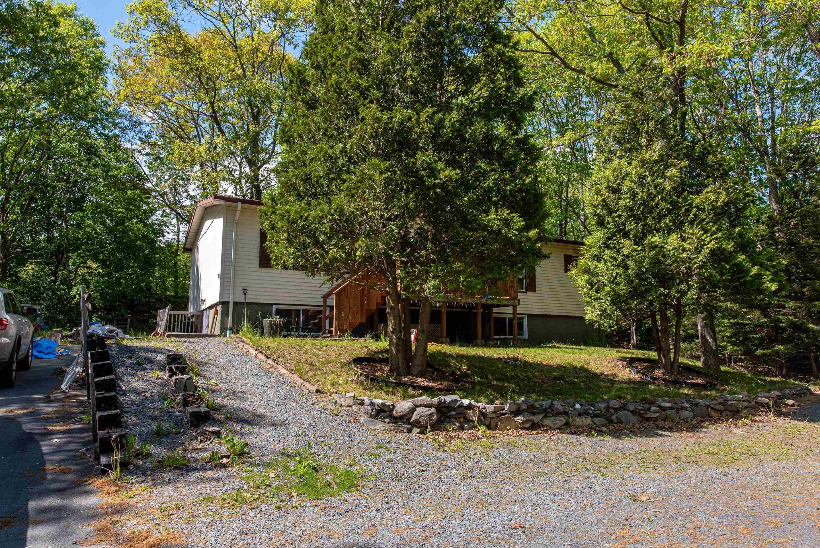 386 Rocky Lake Drive, Bedford, NS (MLS 202614850)
