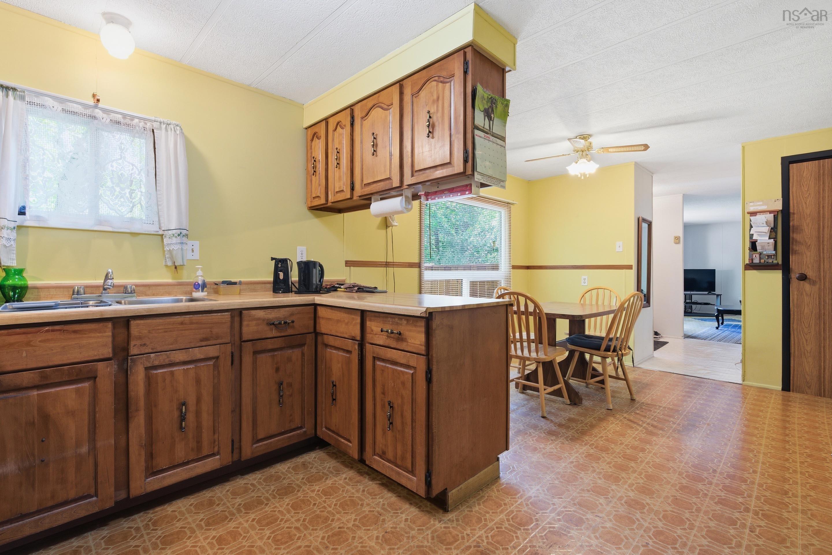 386 Rocky Lake Drive, Bedford, NS (MLS 202614850)