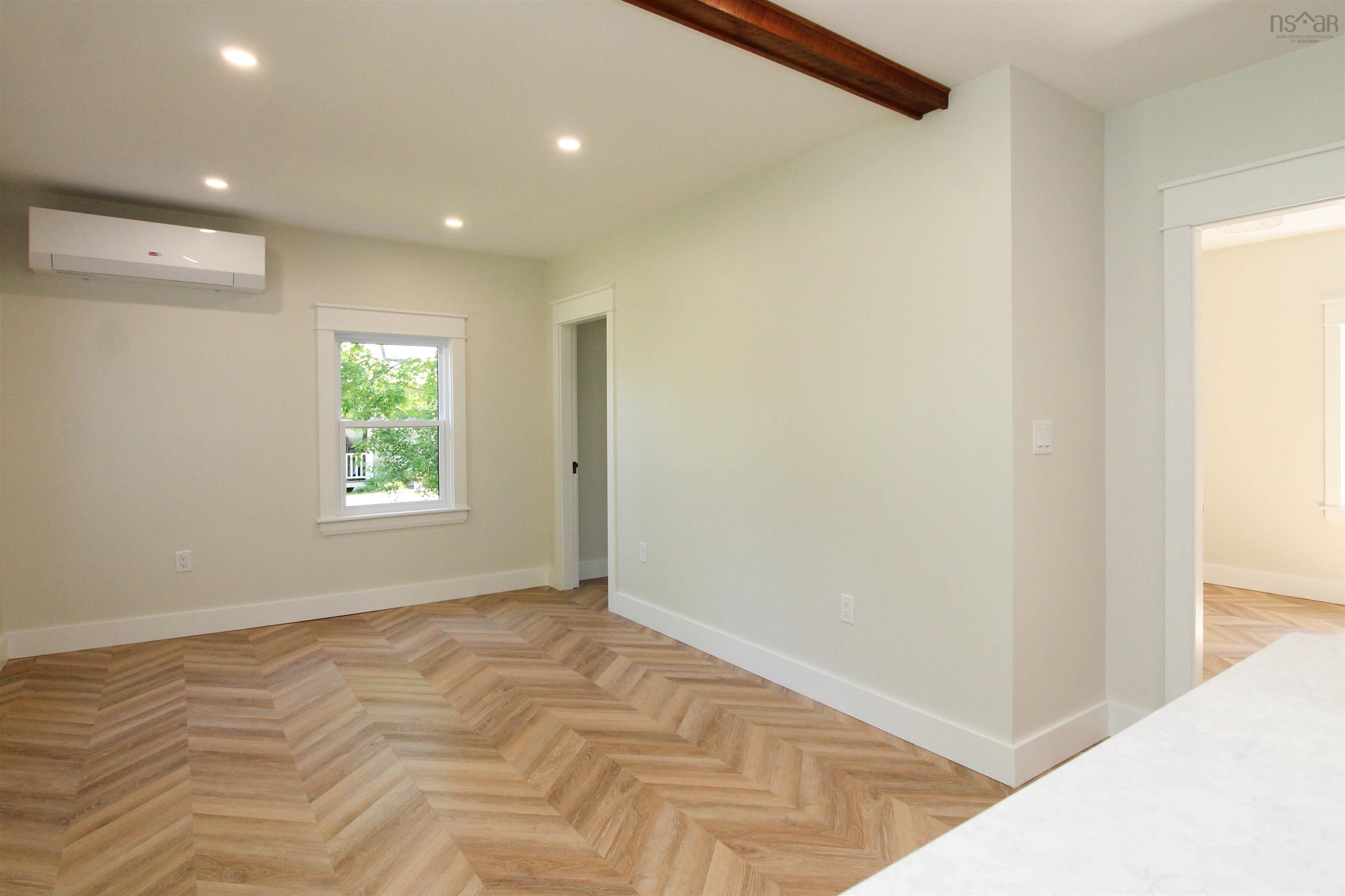 $275,000.00: 43 Judge Fulton Road, Bass River