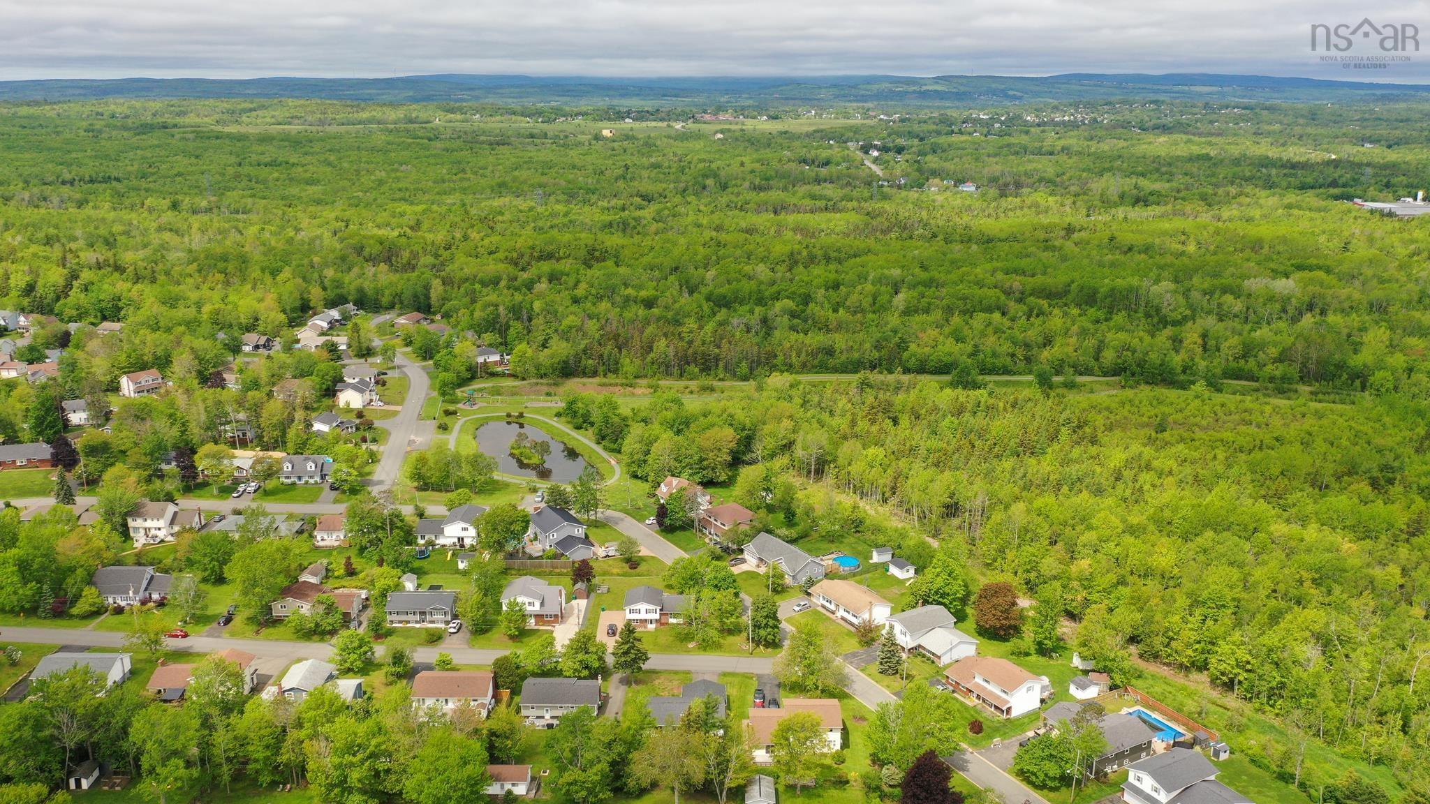 $474,800.00: 13 Cedar Drive, Stellarton