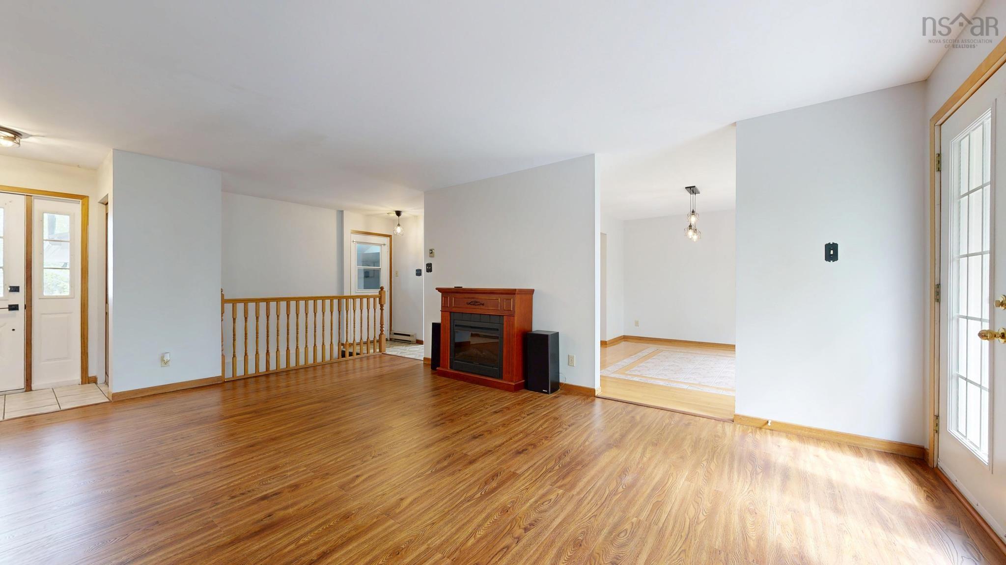 $474,800.00: 13 Cedar Drive, Stellarton