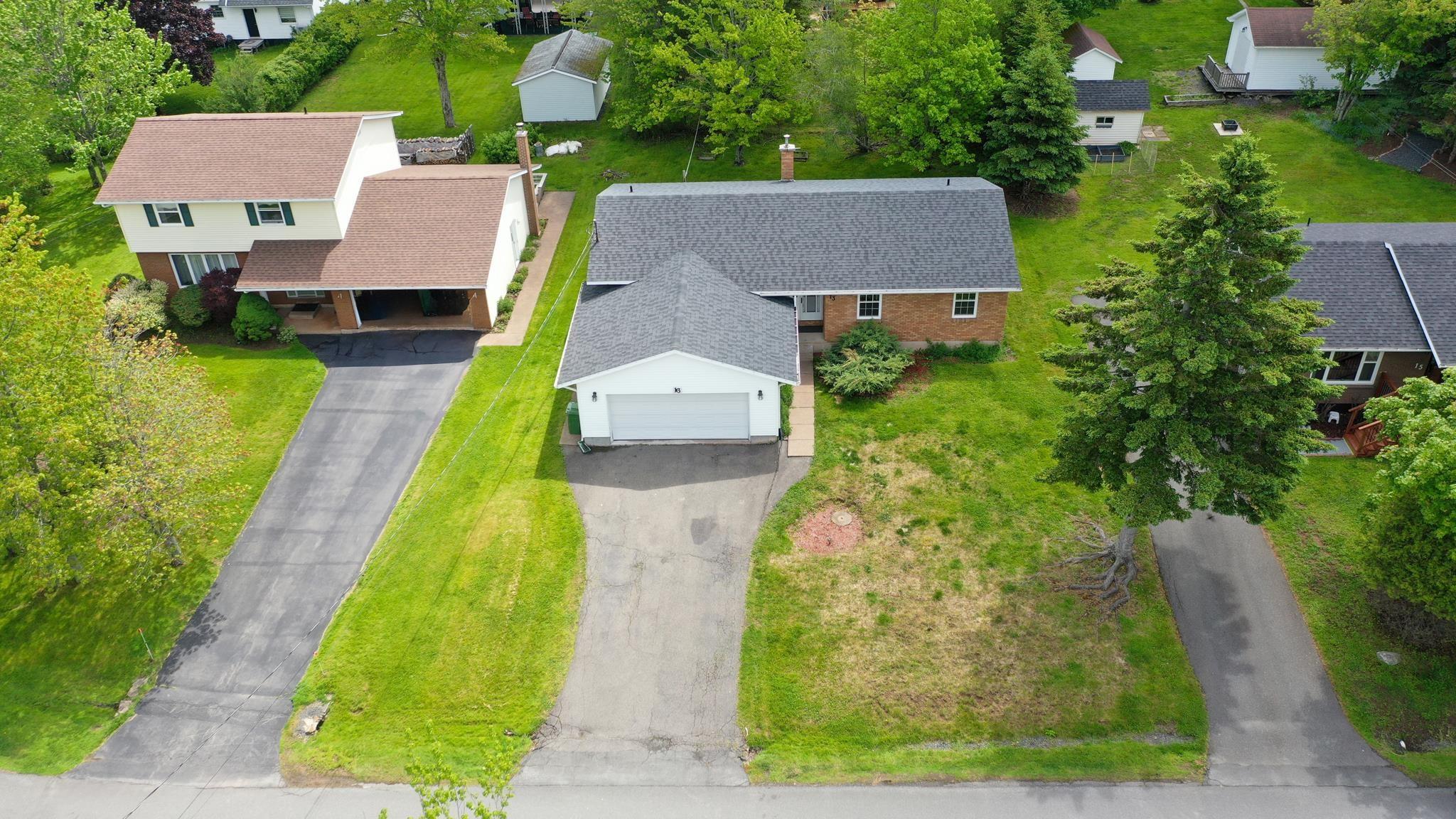 $474,800.00: 13 Cedar Drive, Stellarton