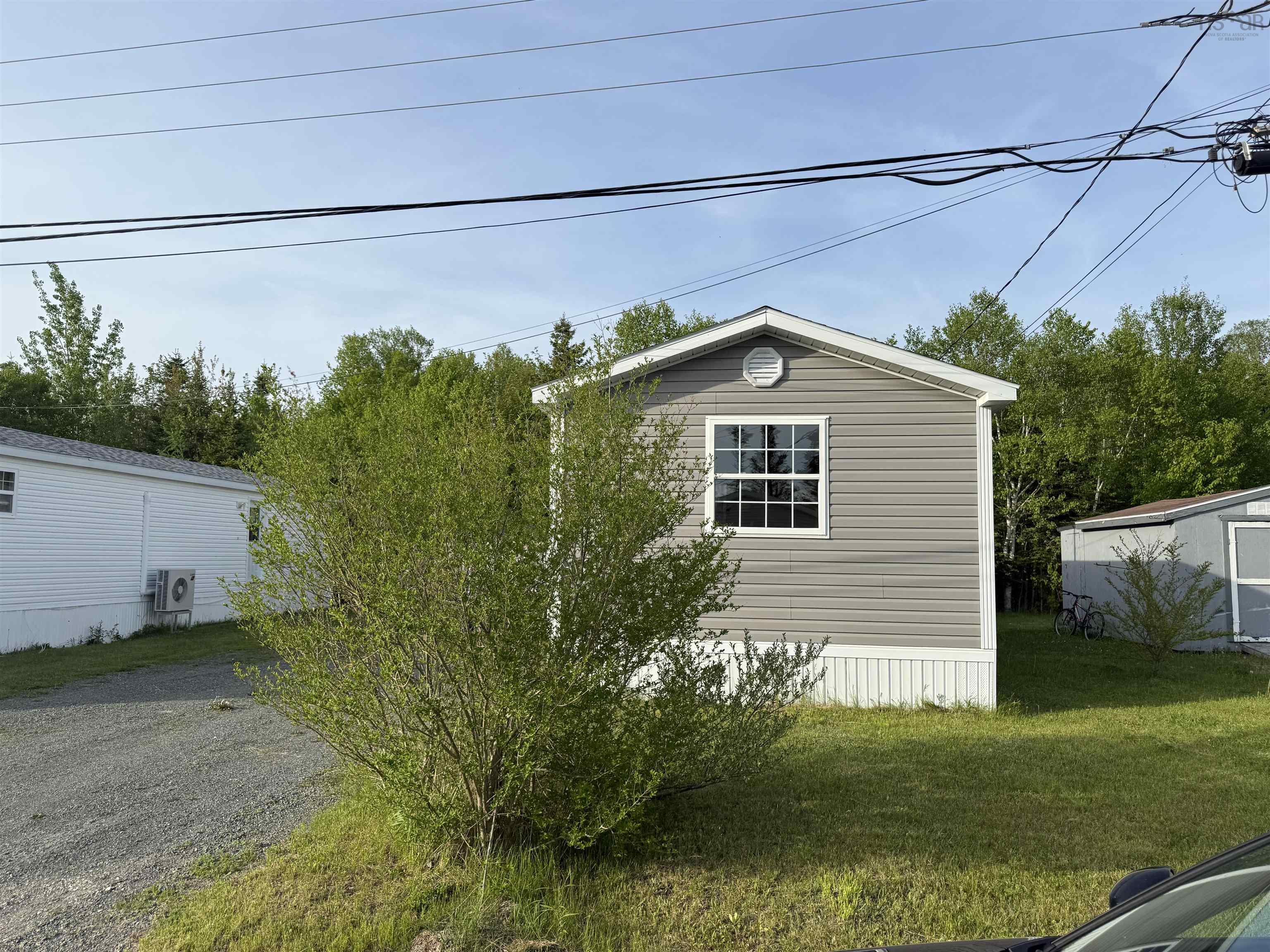 $109,000.00: 10 Park Street, Howie Centre