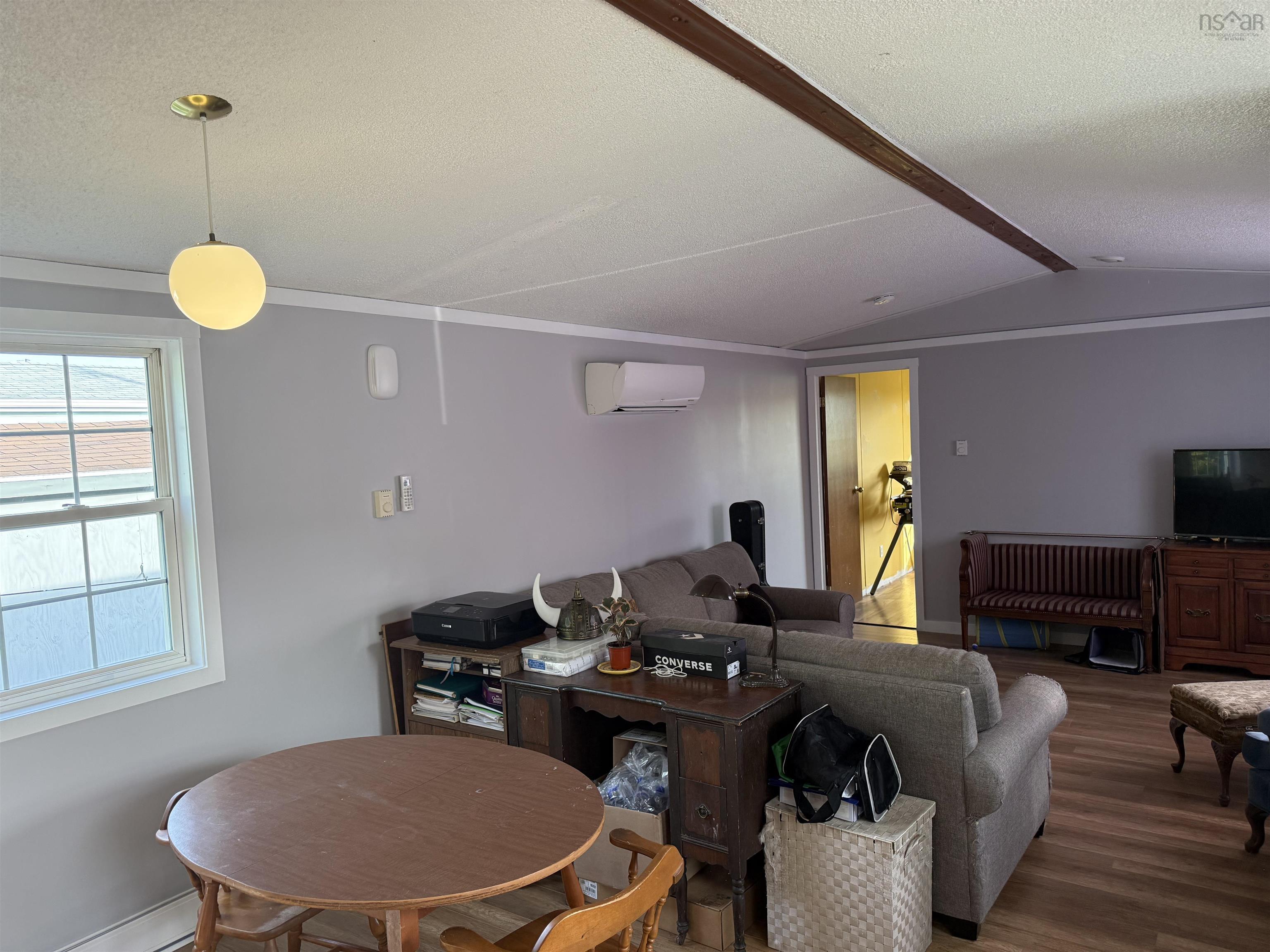 $109,000.00: 10 Park Street, Howie Centre