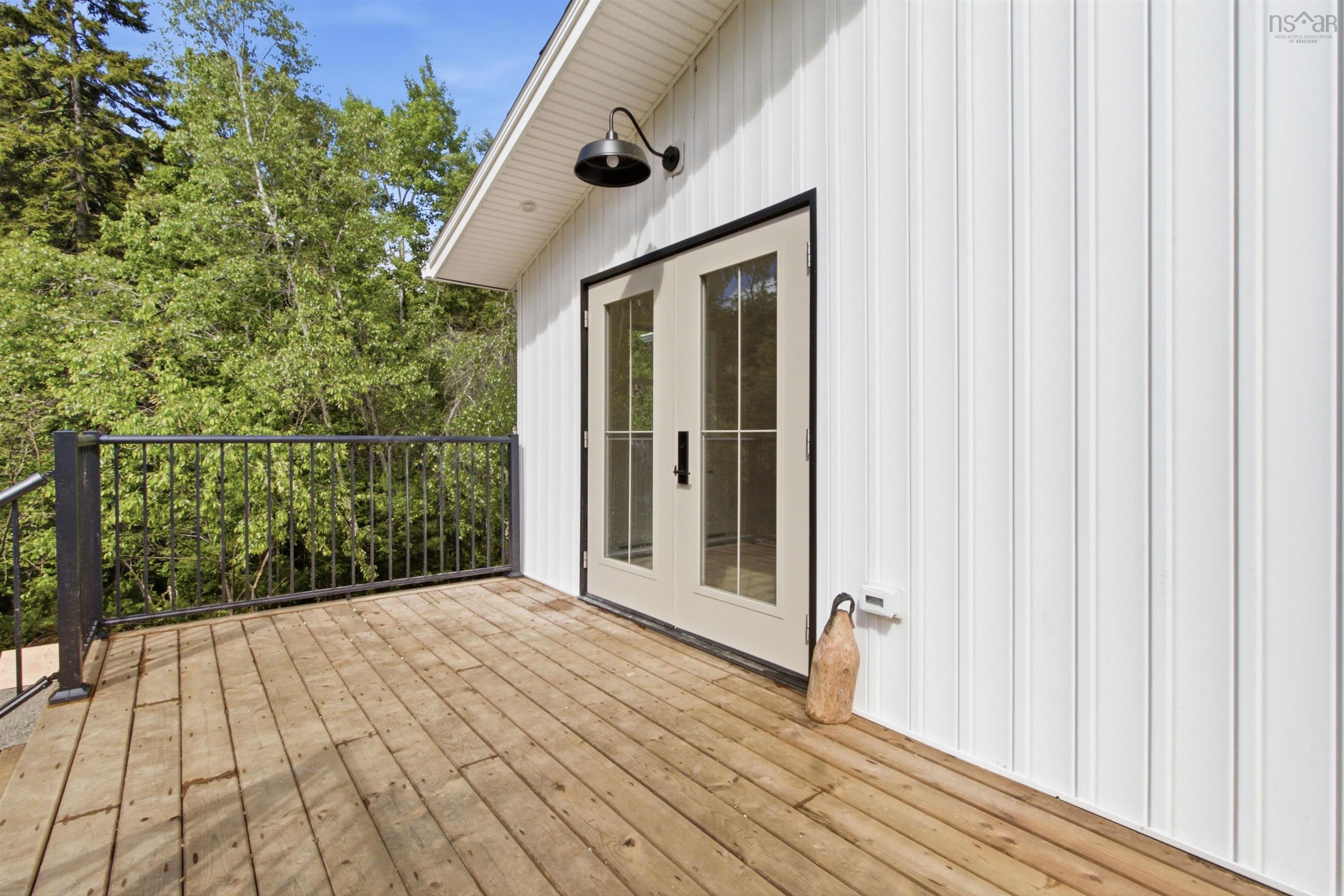 $559,900.00: 178 Fairmont Street, Mahone Bay