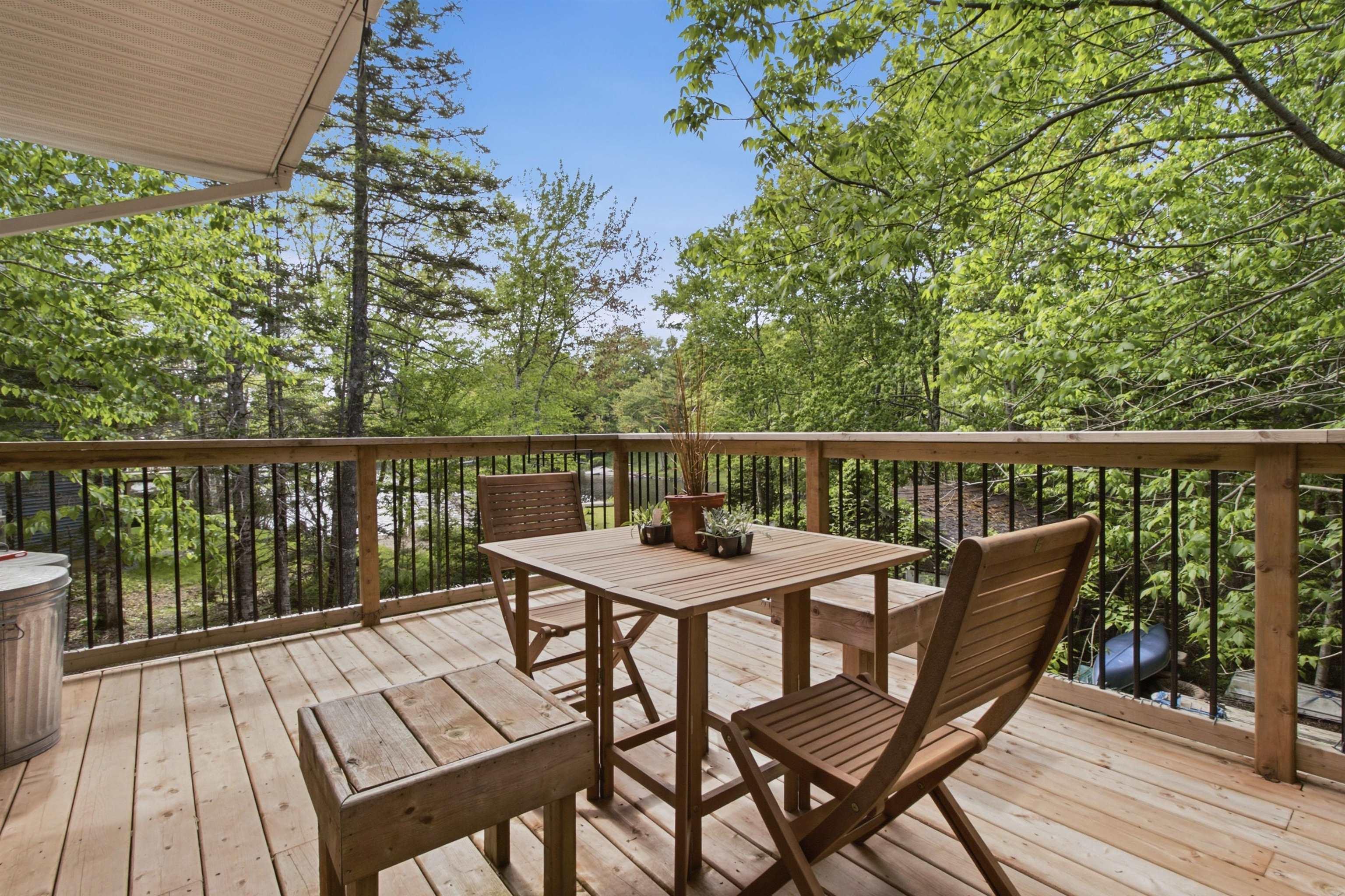 $585,000.00: 11 Cove Road, East Uniacke