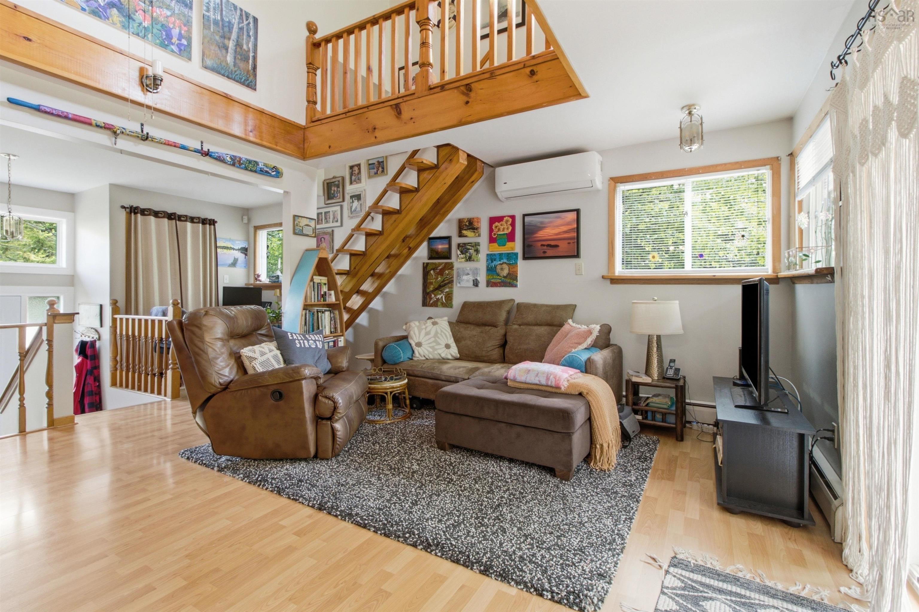 $585,000.00: 11 Cove Road, East Uniacke