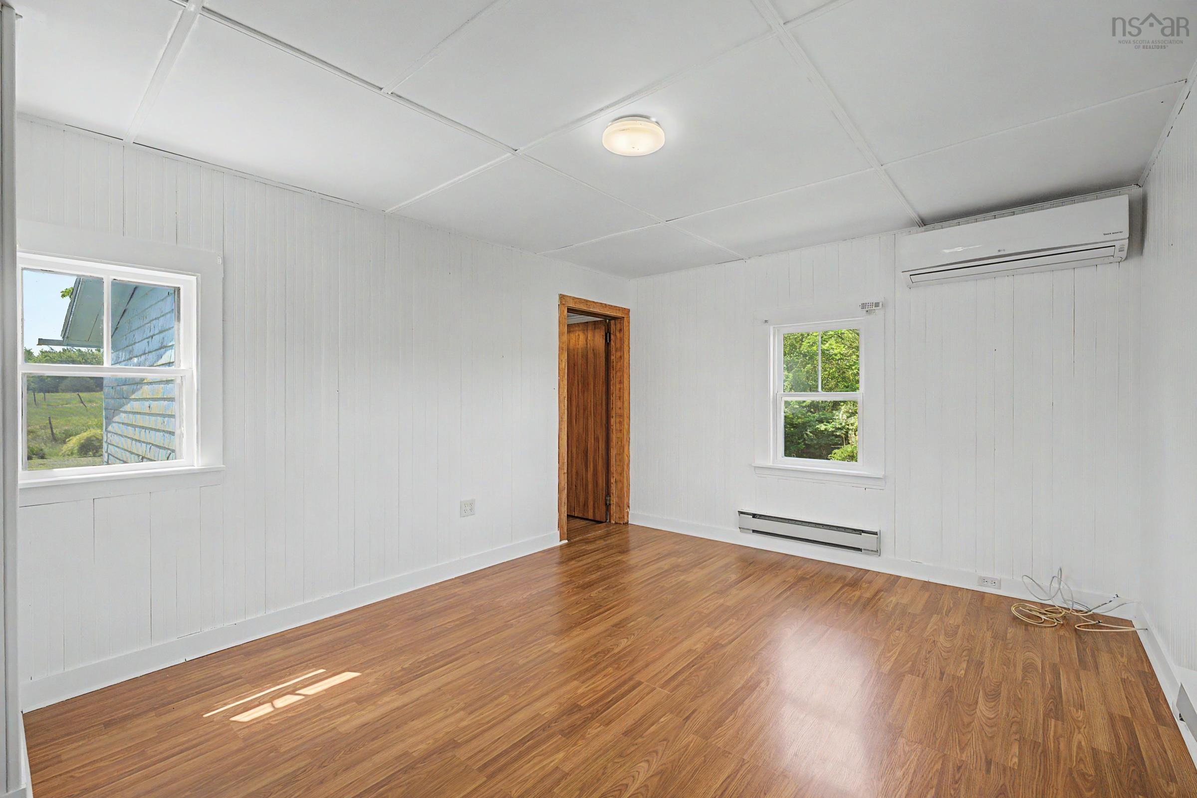$165,000.00: 2012 Highway 340, Deerfield