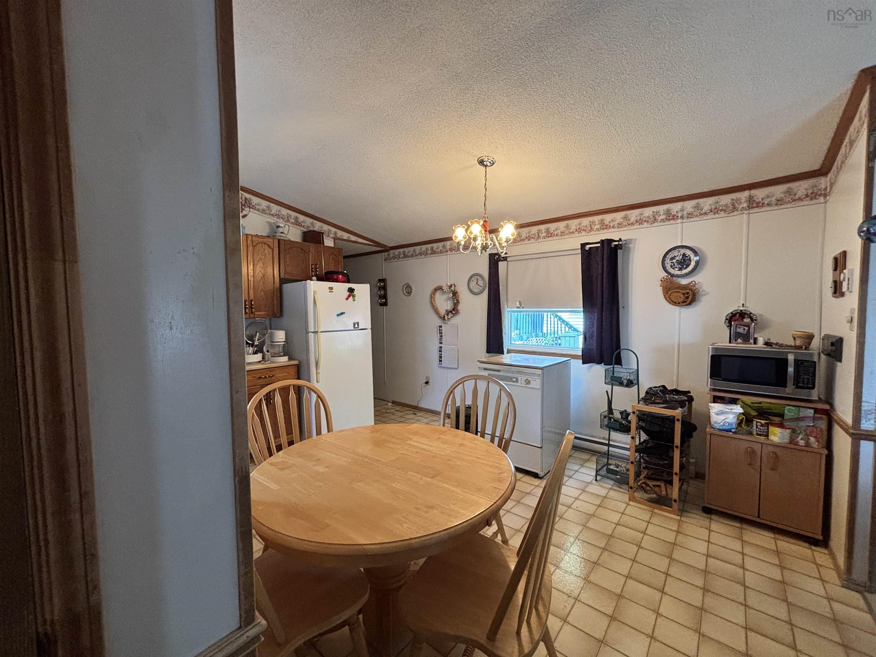 $159,900.00: 251 Season