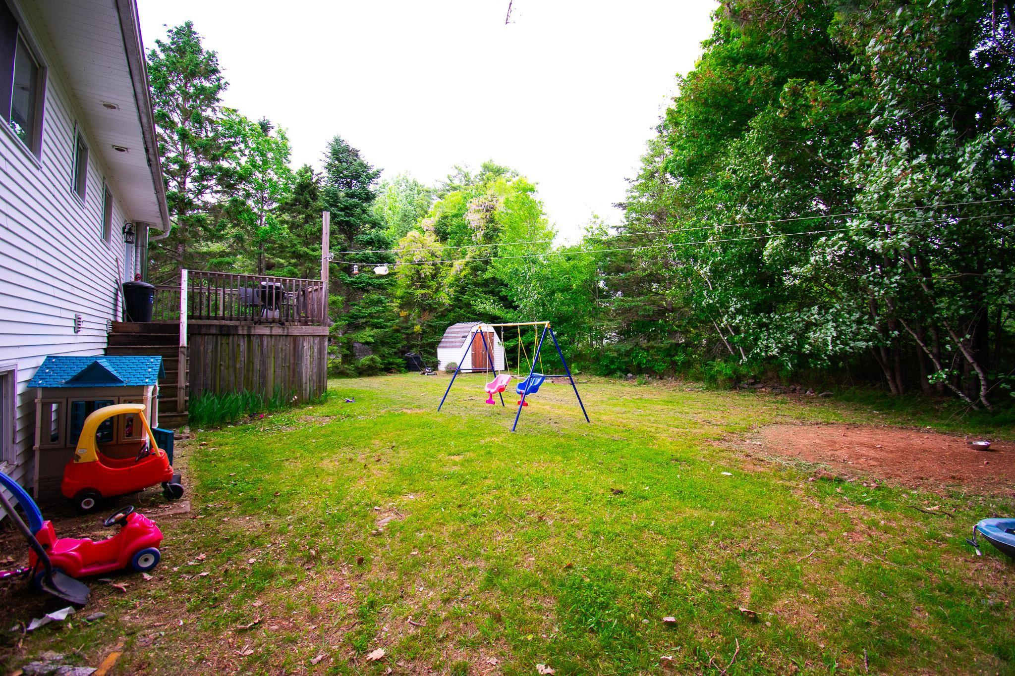 $375,000.00: 530 Bluenose Avenue, Meadowvale