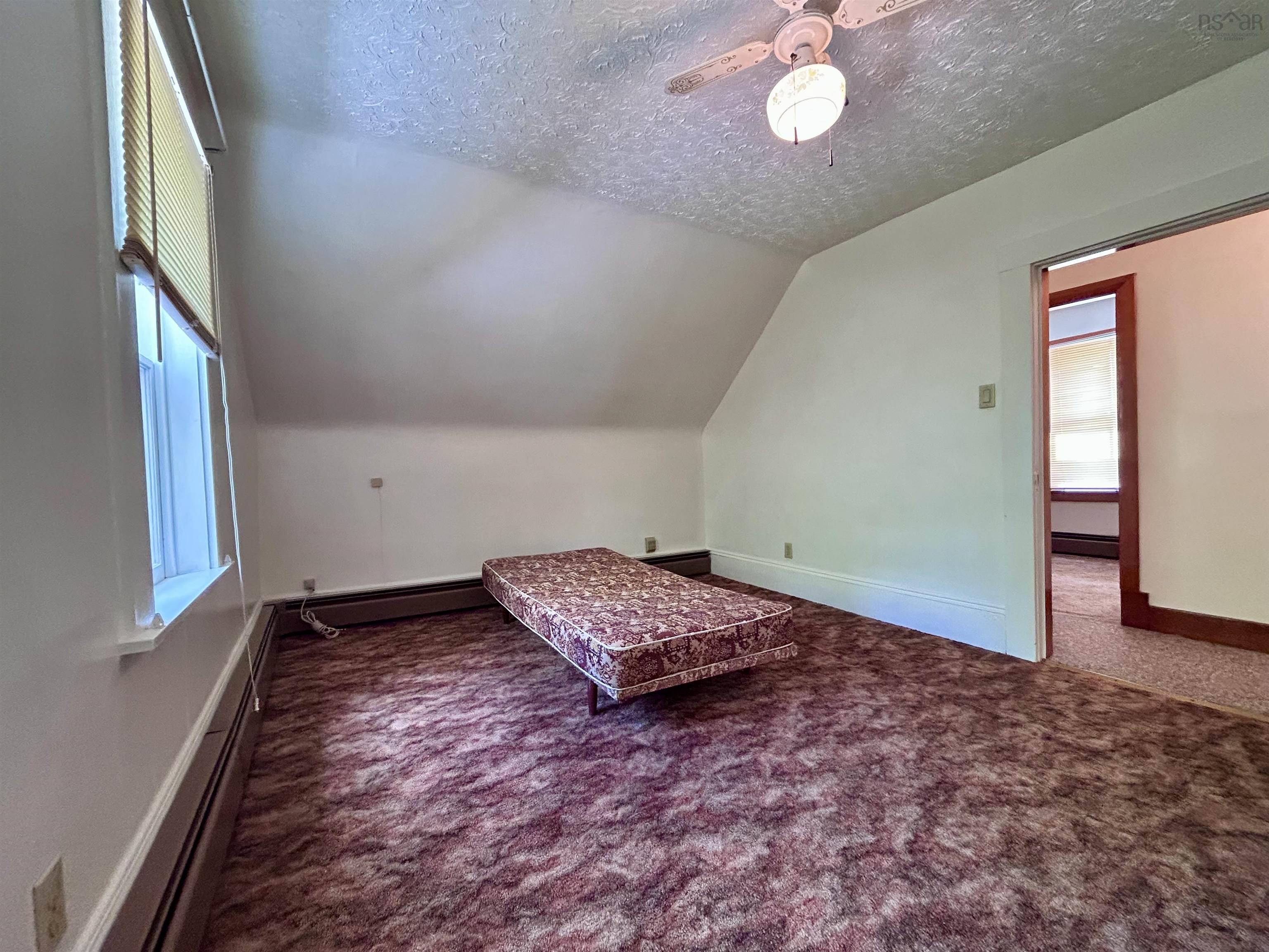 $139,900.00: 39 Military Lane, New Glasgow