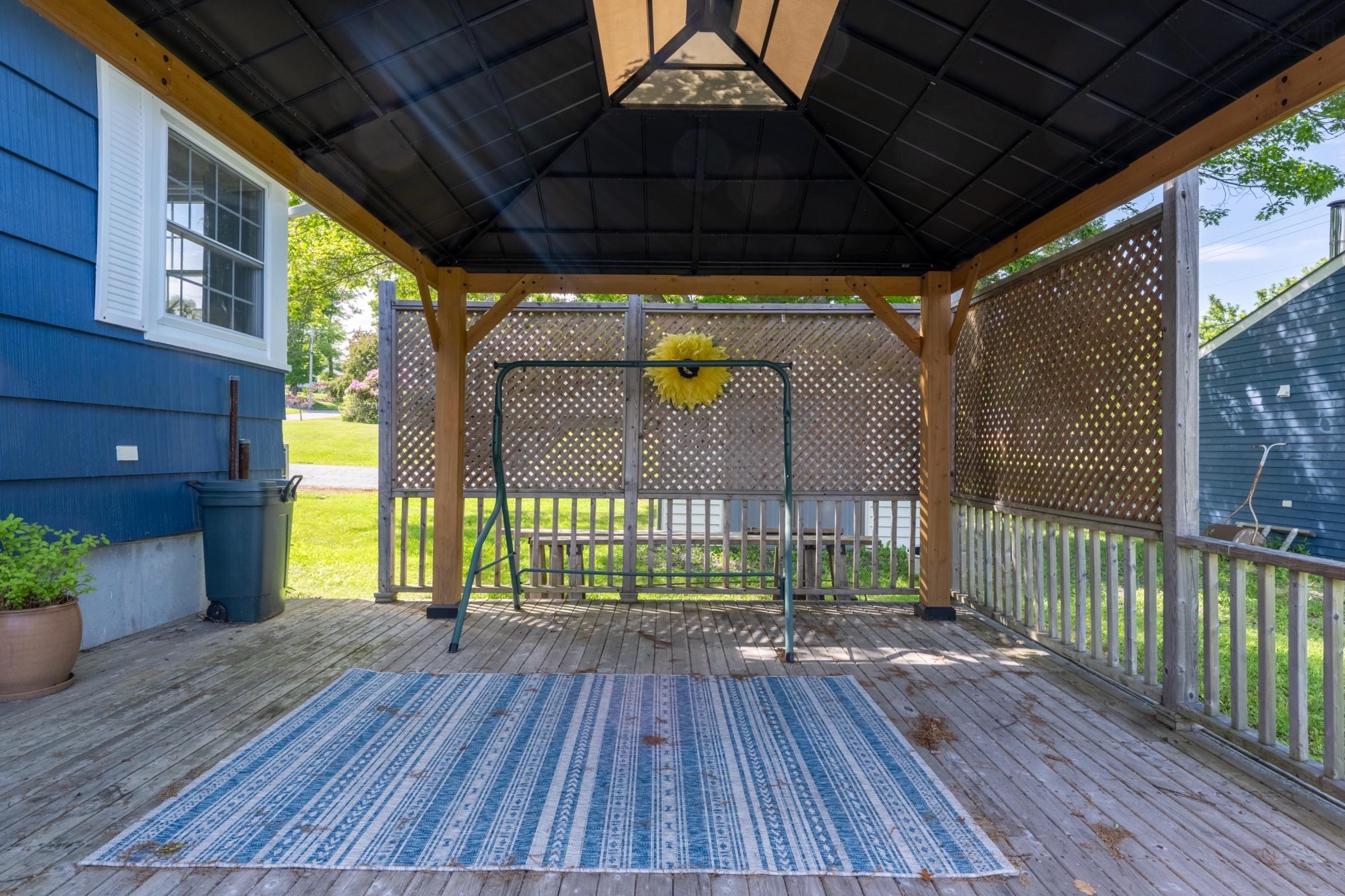 $499,000.00: 110 Brook Street, Lunenburg