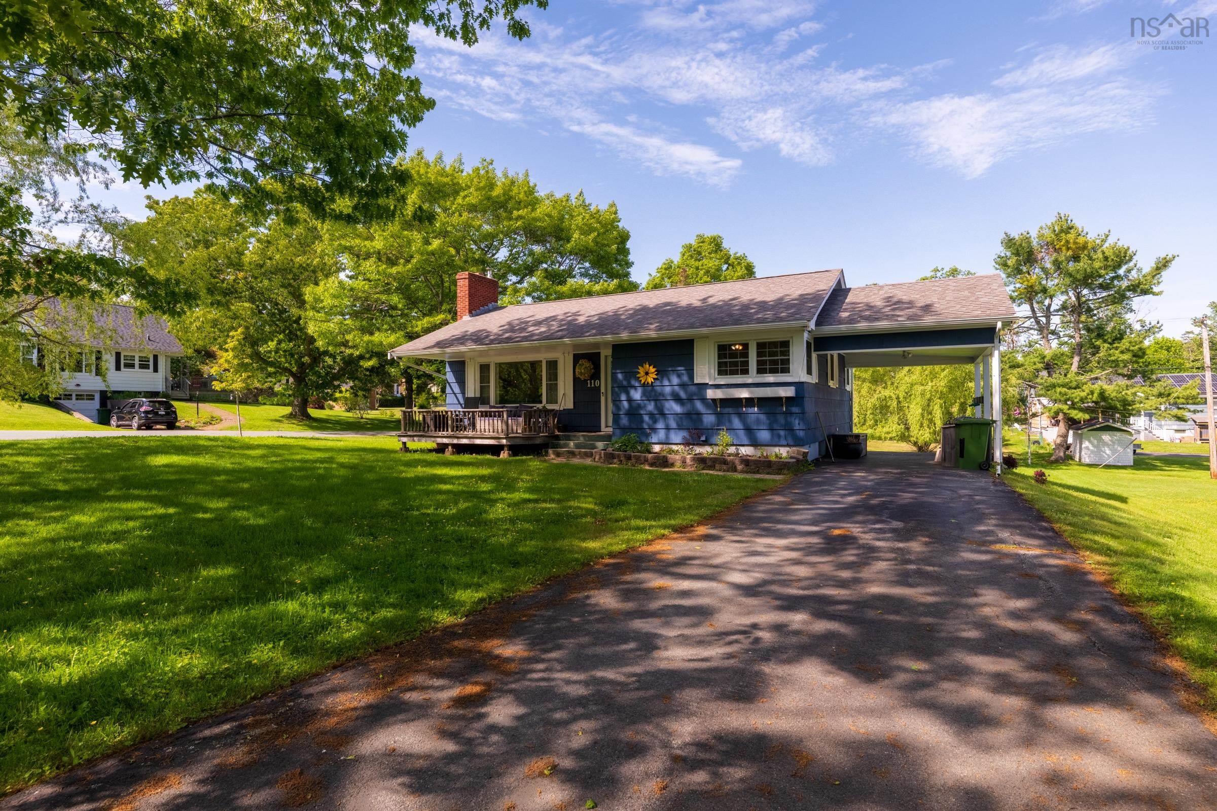 $499,000.00: 110 Brook Street, Lunenburg