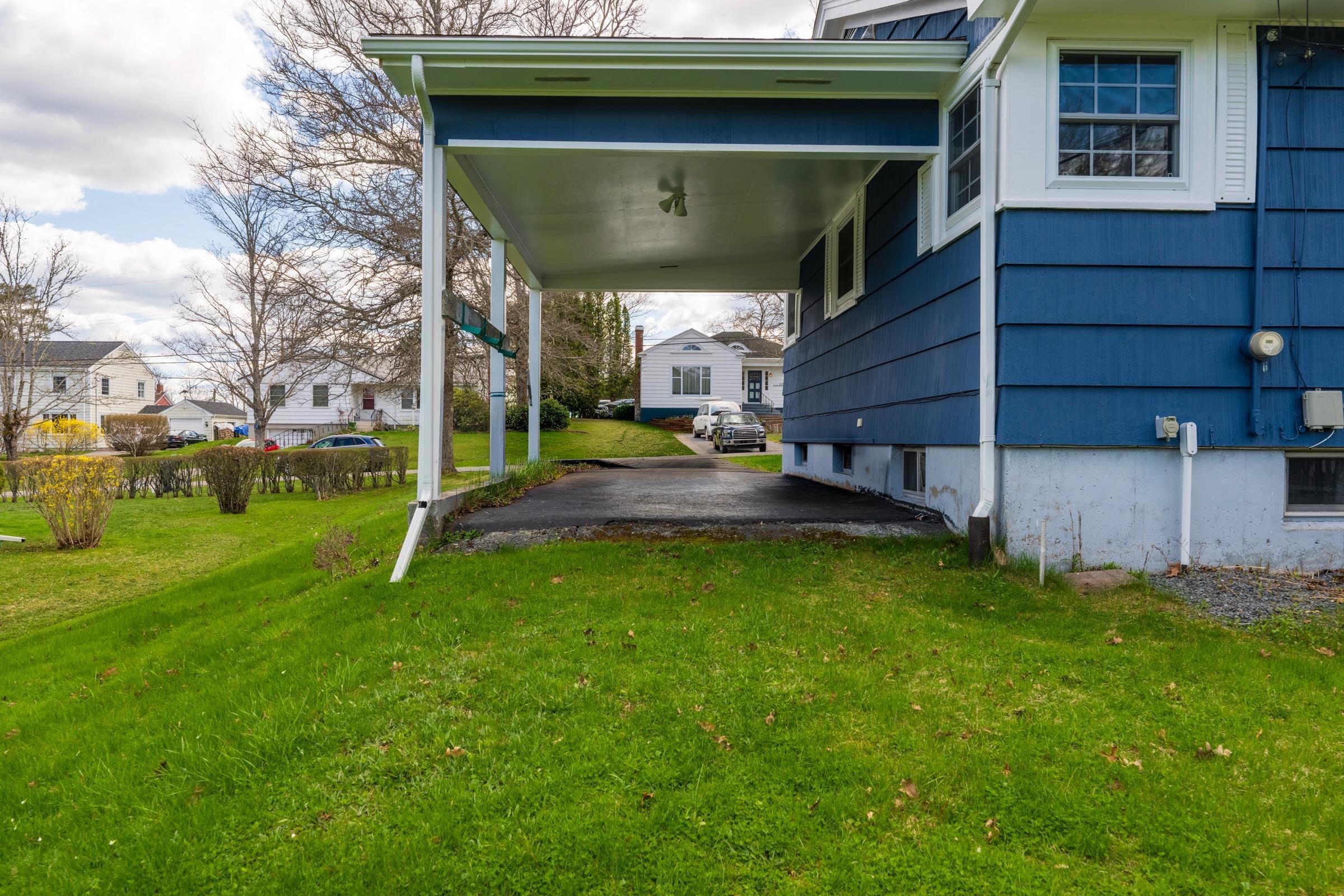 $499,000.00: 110 Brook Street, Lunenburg