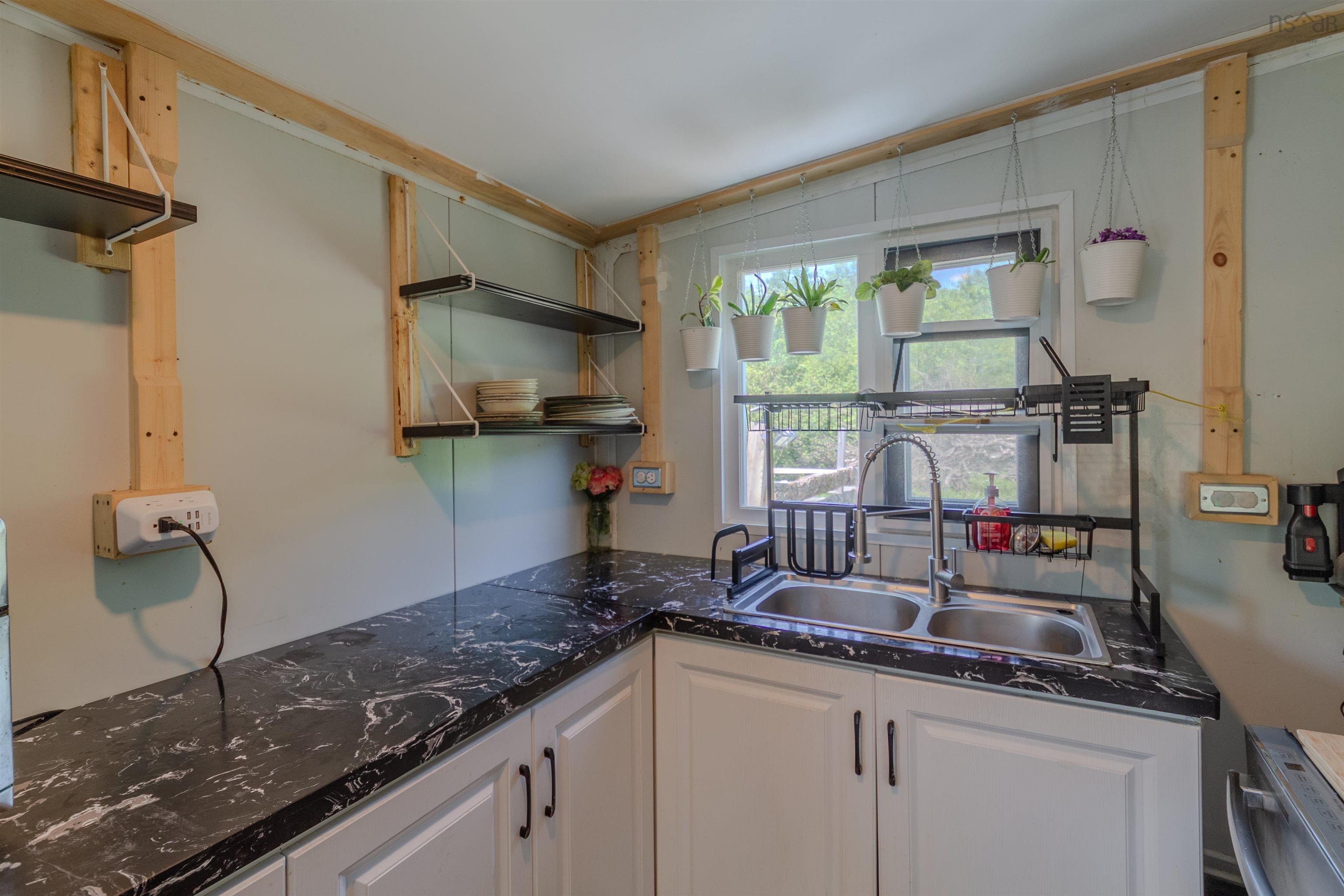 $235,000.00: 1115 Weymouth Falls Road, Weymouth Falls