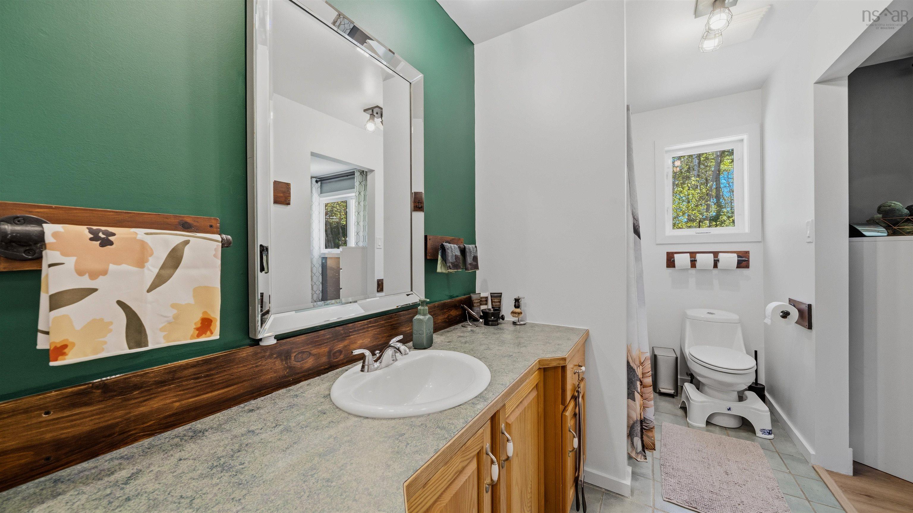 42 Oceanbreeze Avenue, Herring Cove, NS (MLS 202614913)