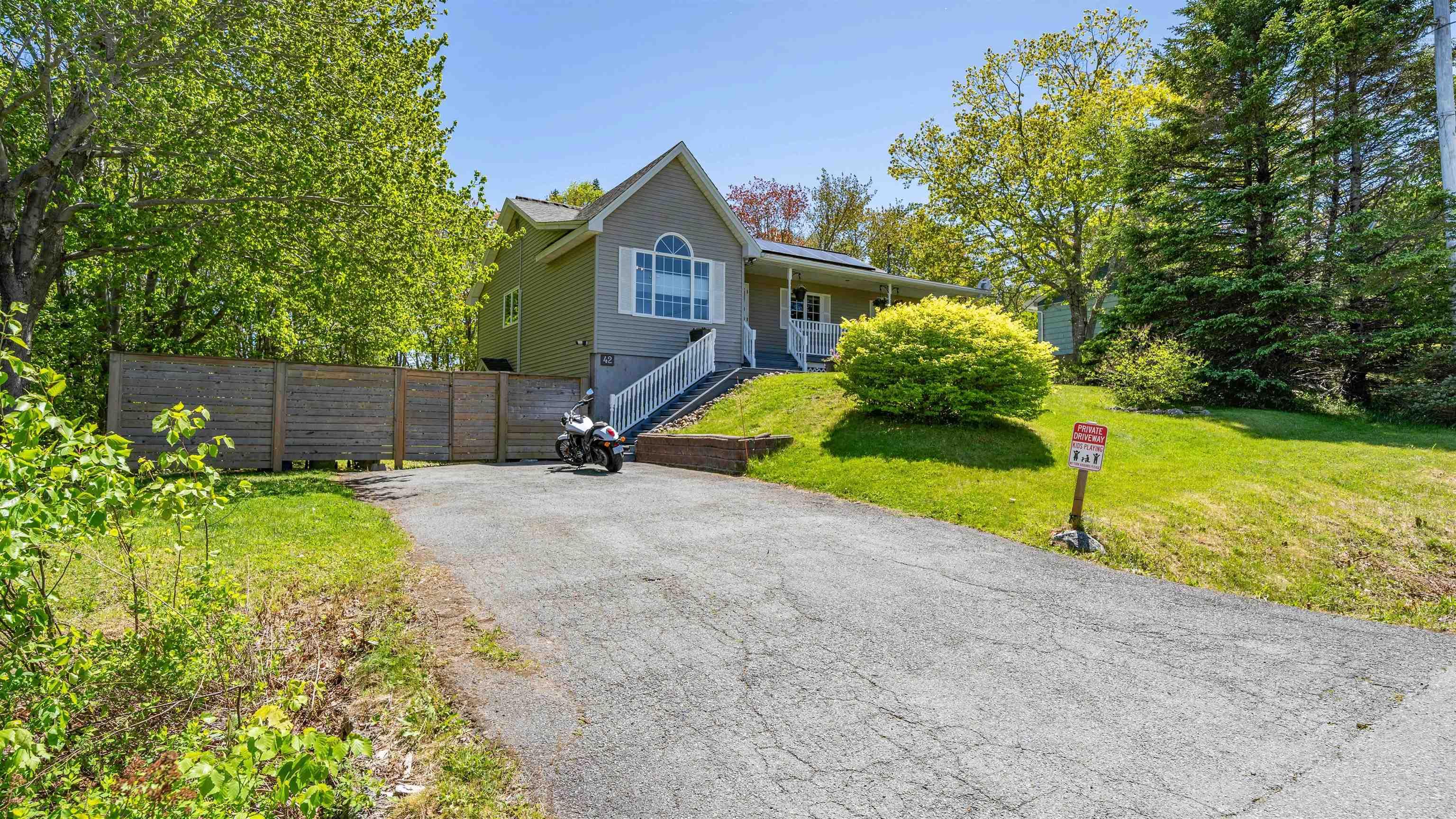 42 Oceanbreeze Avenue, Herring Cove, NS (MLS 202614913)