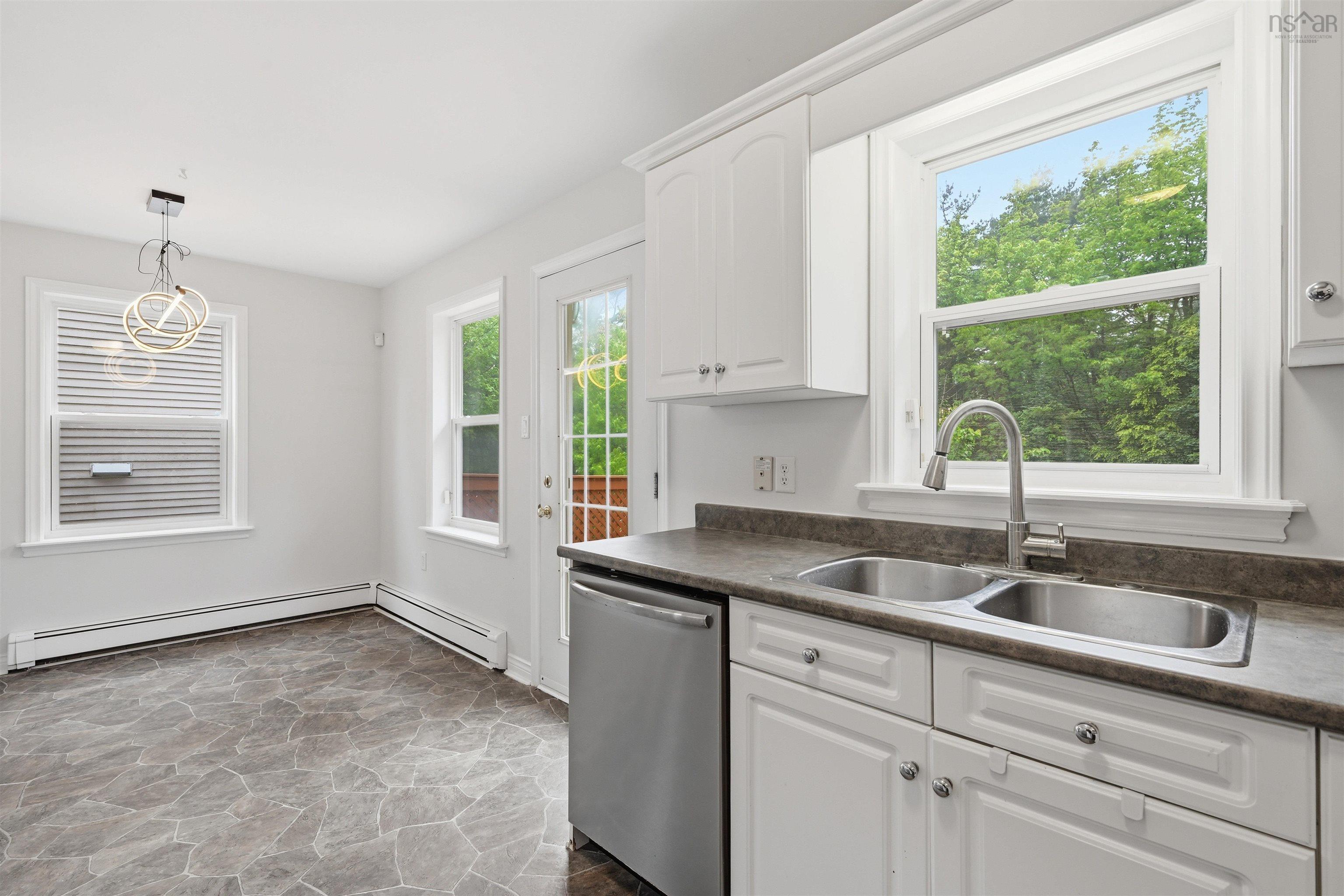 219 Oceanview Drive, Bedford, NS (MLS 202614932)