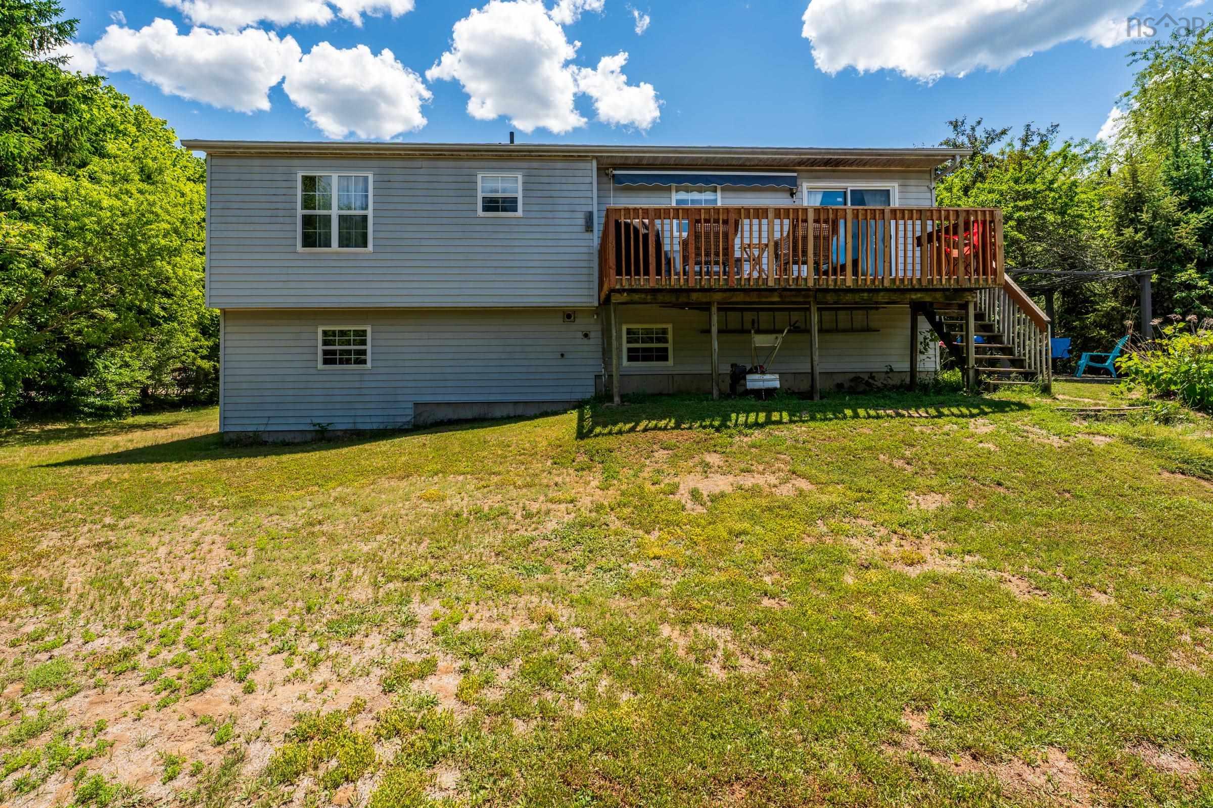 $459,900.00: 53 Geiger Drive, Wilmot