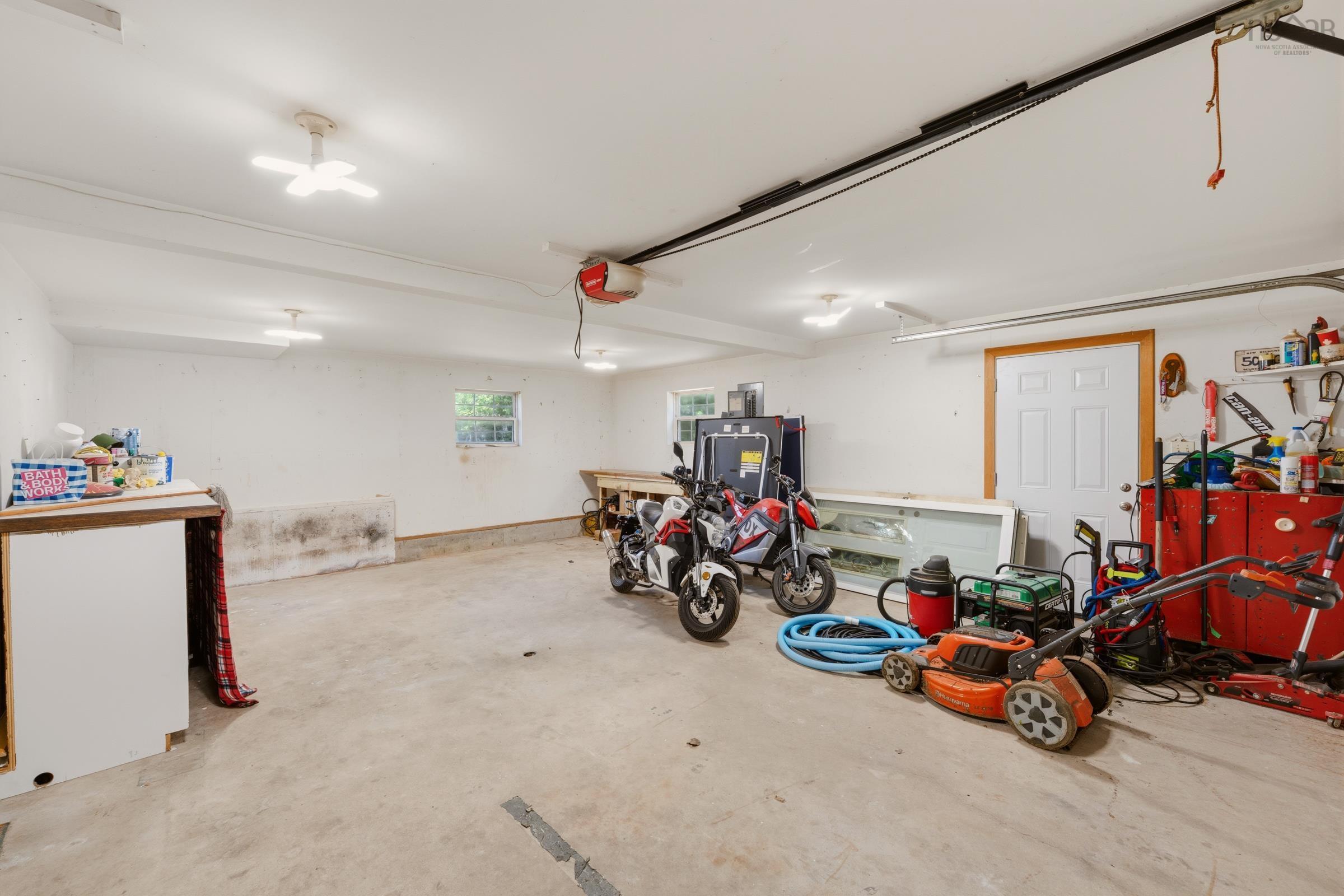 $459,900.00: 53 Geiger Drive, Wilmot