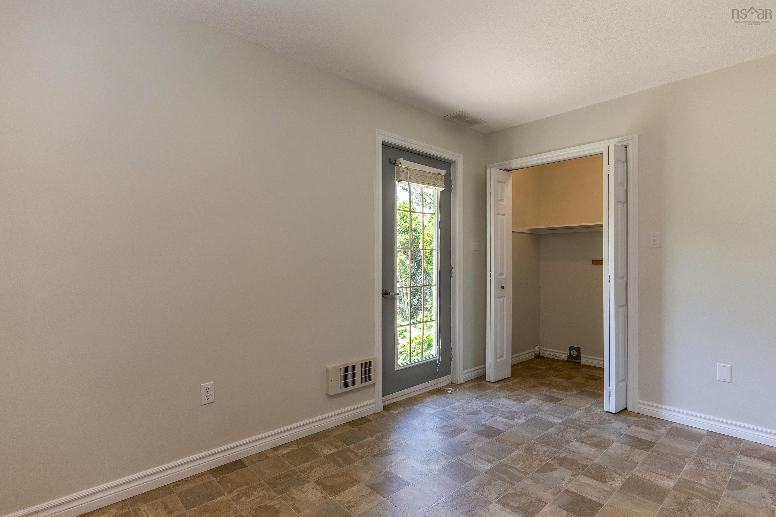$525,000.00: 18-20 Marina Drive, New Minas