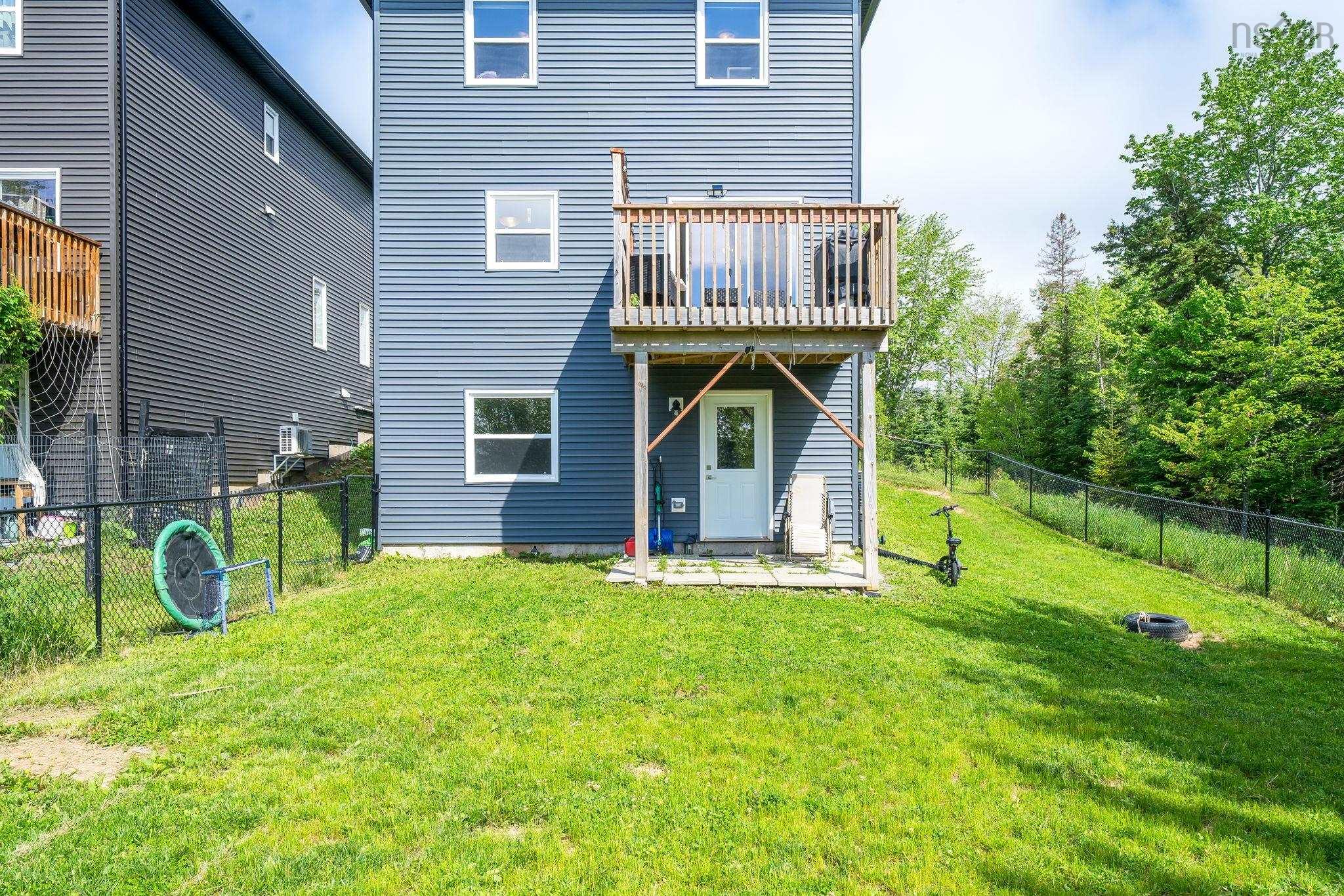 $549,900.00: 42 Sam Crescent, Elmsdale