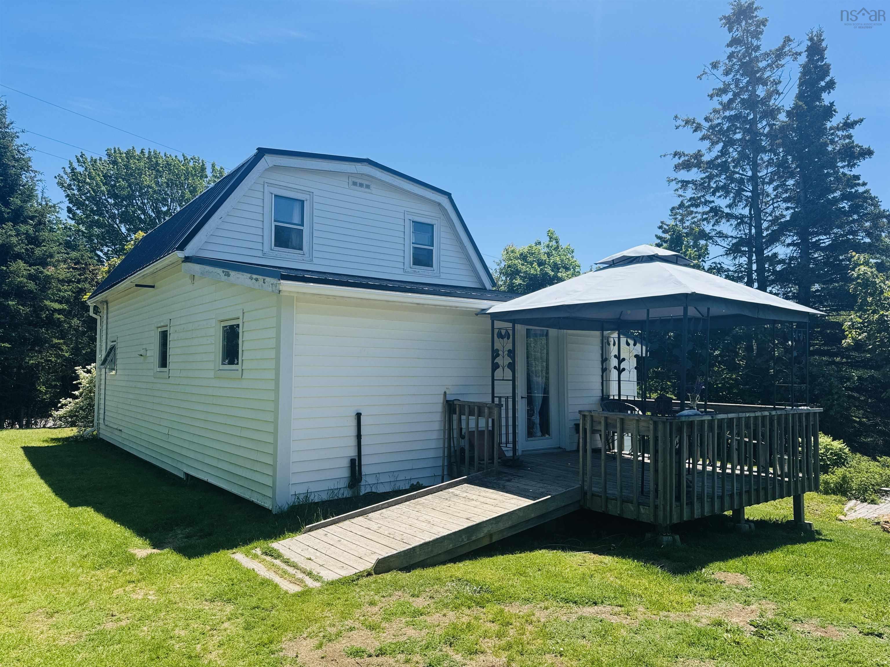 $239,000.00: 189 Willow Street, Parrsboro