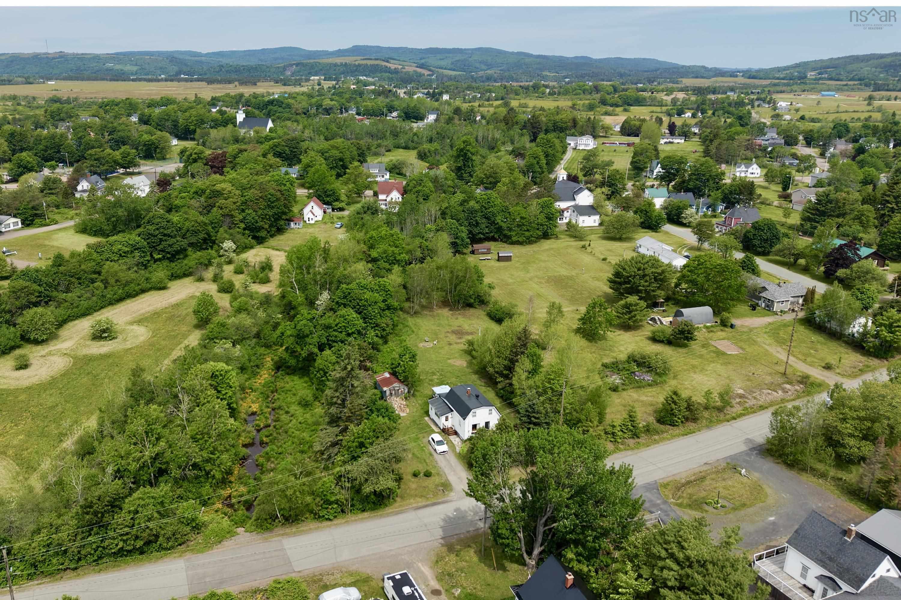 $239,000.00: 189 Willow Street, Parrsboro