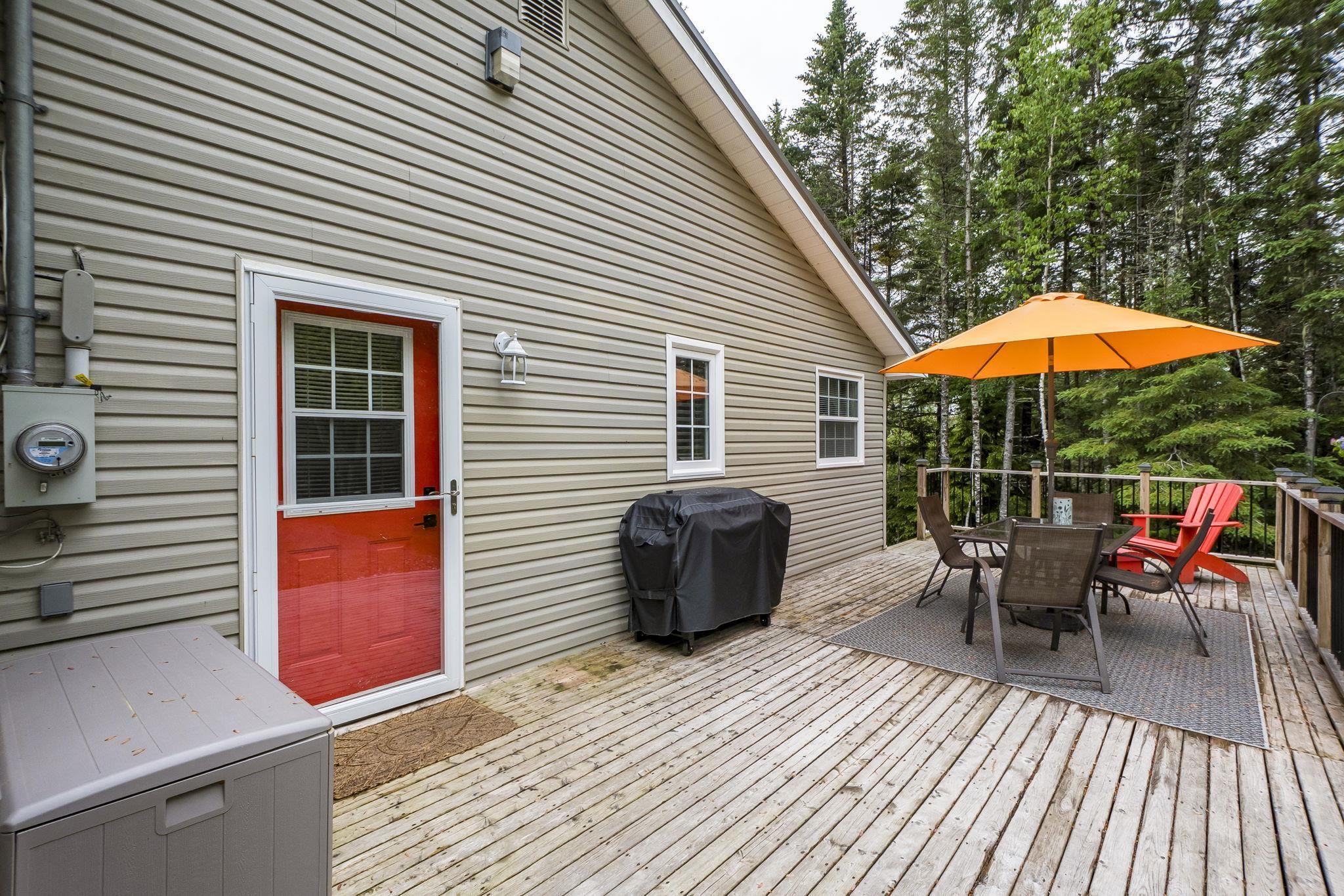$319,000.00: 303 Hemlock Loop, Cloverdale