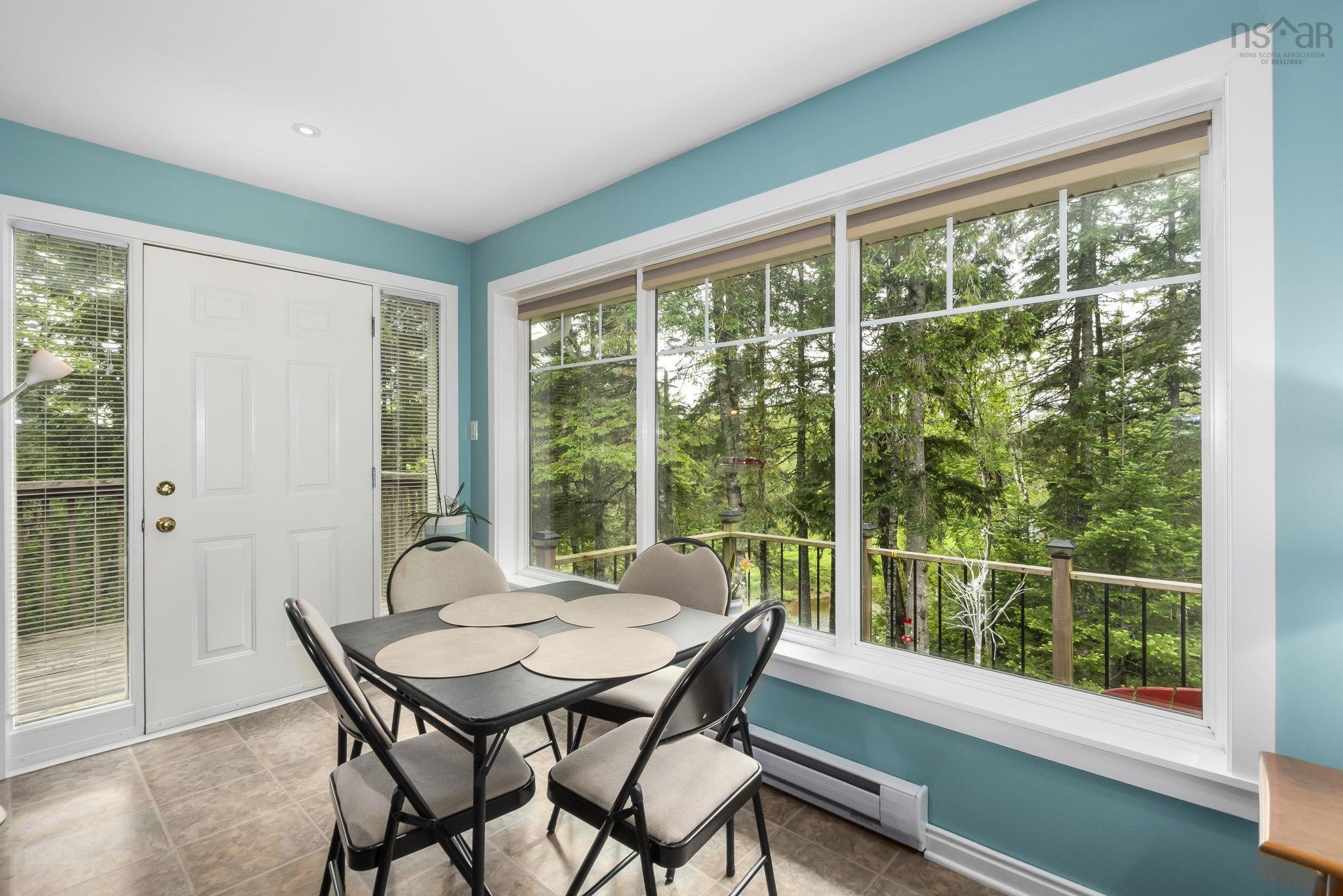 $319,000.00: 303 Hemlock Loop, Cloverdale