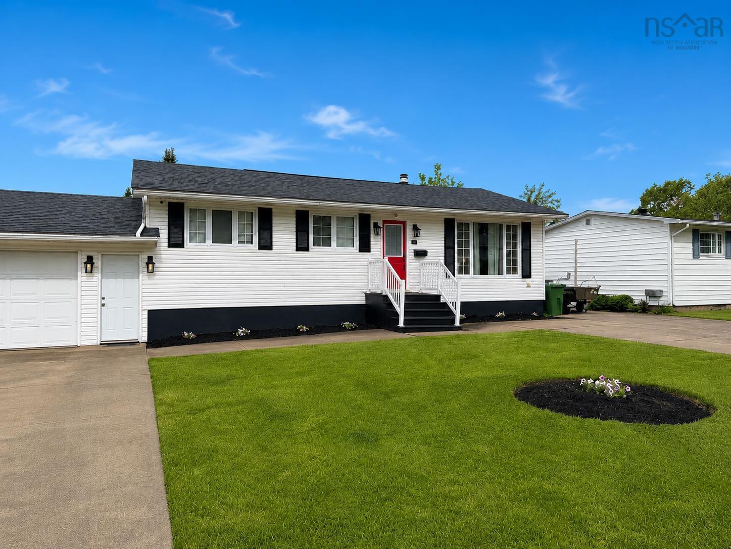 4 Balsam Circle, Lower Sackville, NS (MLS 202614968)