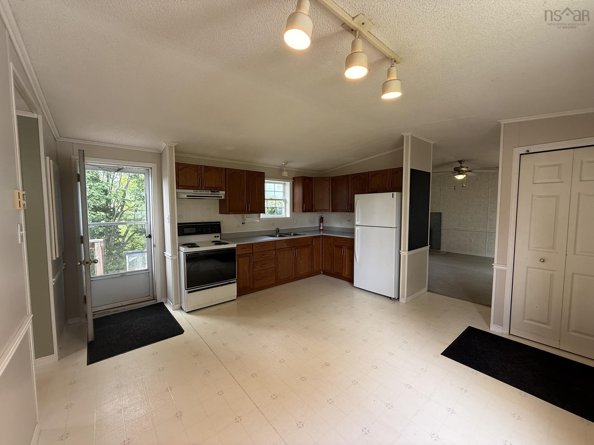 $229,000.00: 1061 Mountain Road, Mountain Road