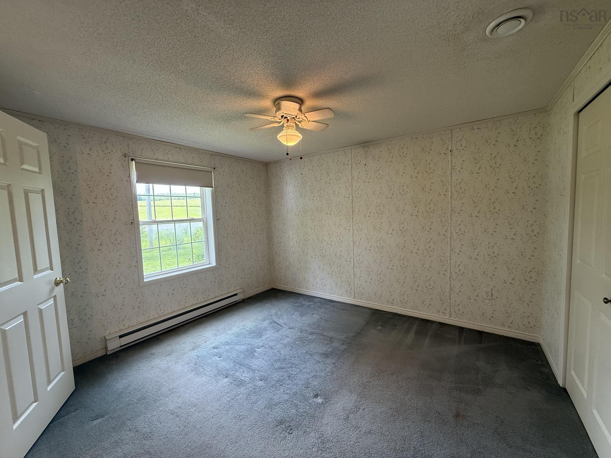 $229,000.00: 1061 Mountain Road, Mountain Road
