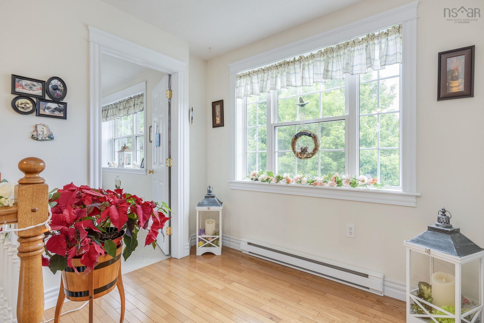 $599,900.00: 4 Laurel Street, Kingston