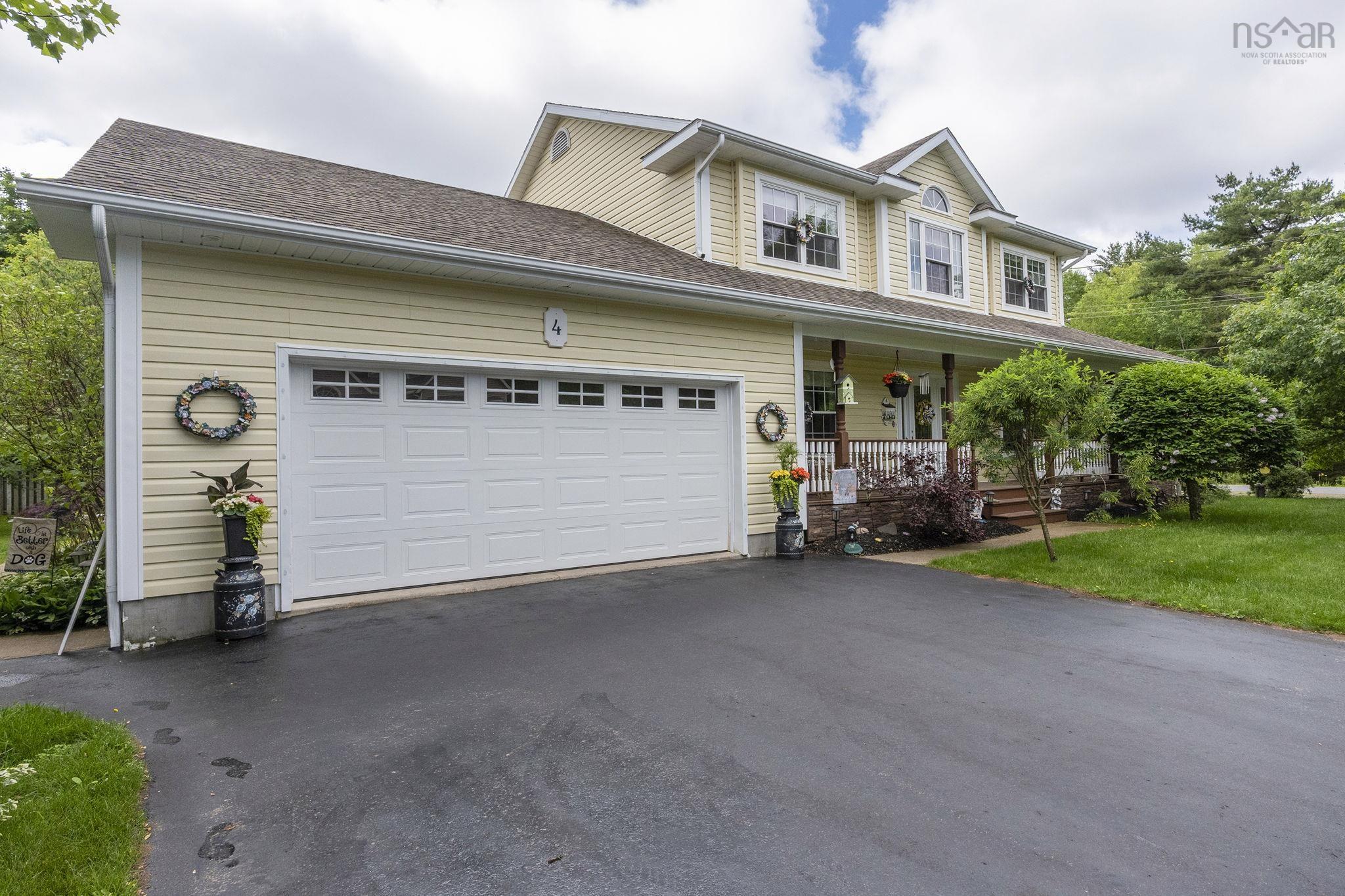 $599,900.00: 4 Laurel Street, Kingston