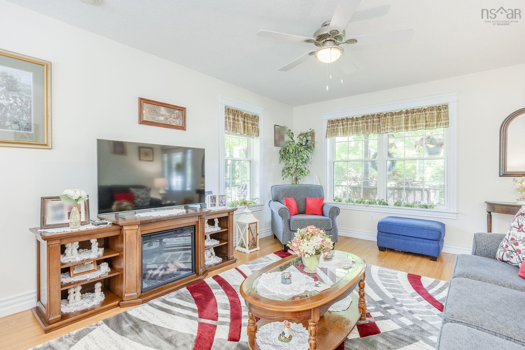 $599,900.00: 4 Laurel Street, Kingston