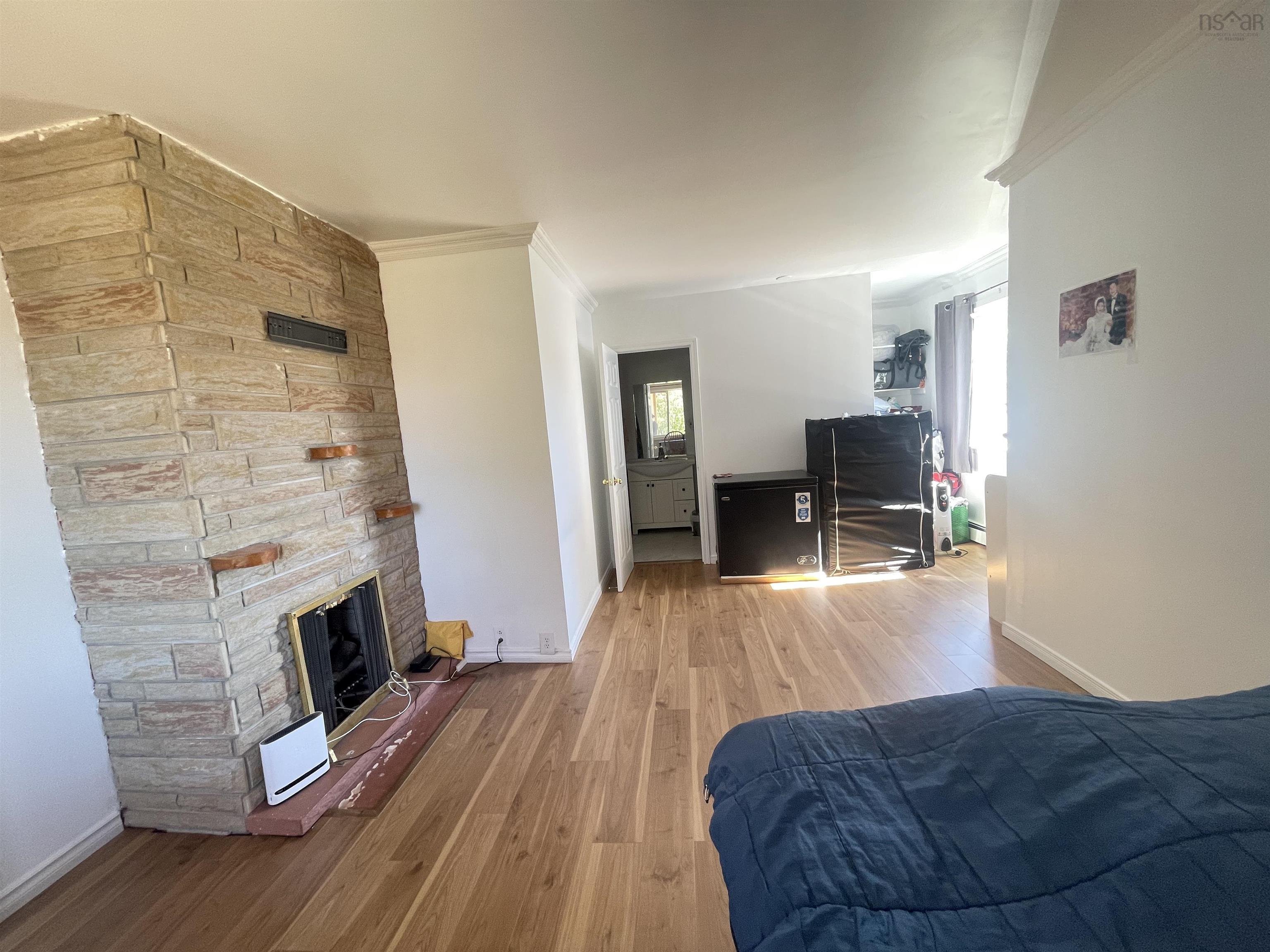 $228,800.00: 4351 New Waterford Highway, New Waterford
