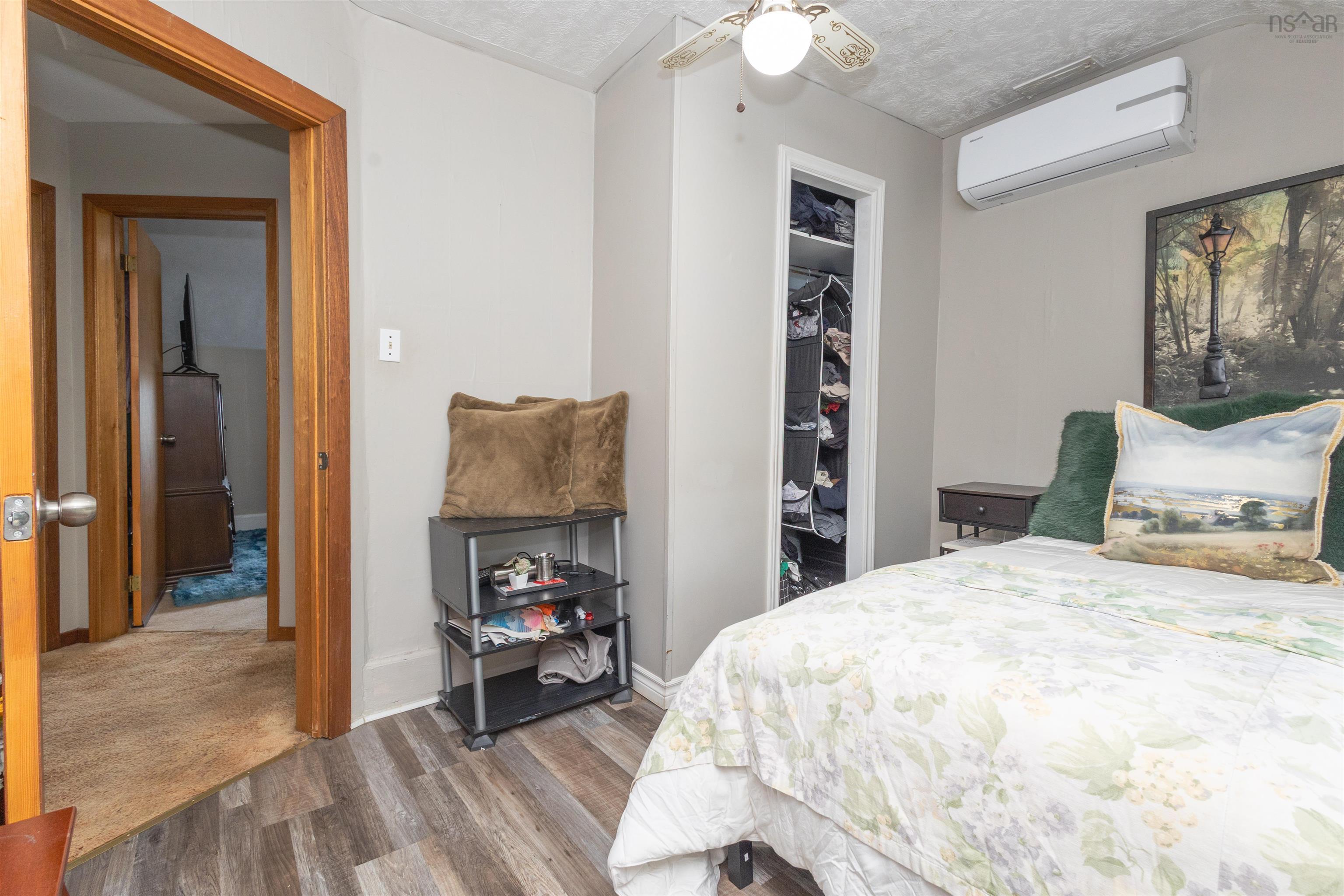 $184,000.00: 32 Richmond Street, Sydney