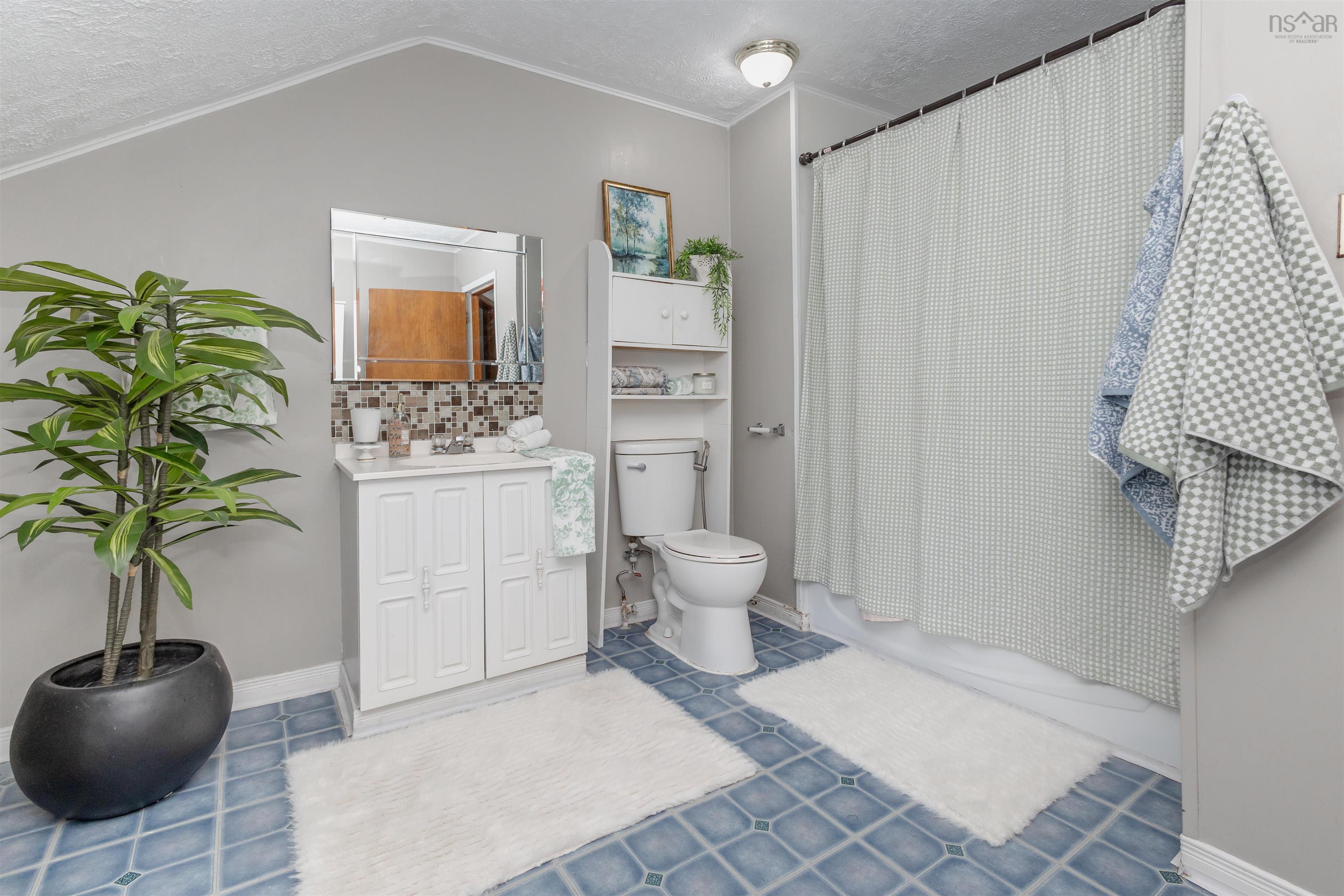 $184,000.00: 32 Richmond Street, Sydney