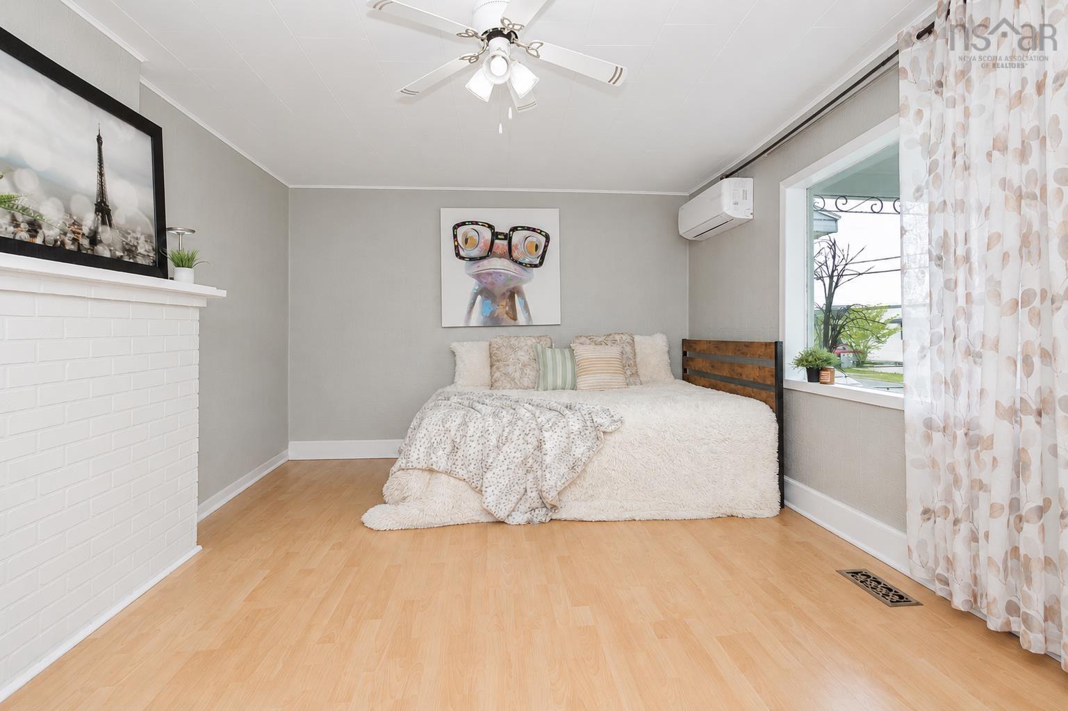 $184,000.00: 32 Richmond Street, Sydney
