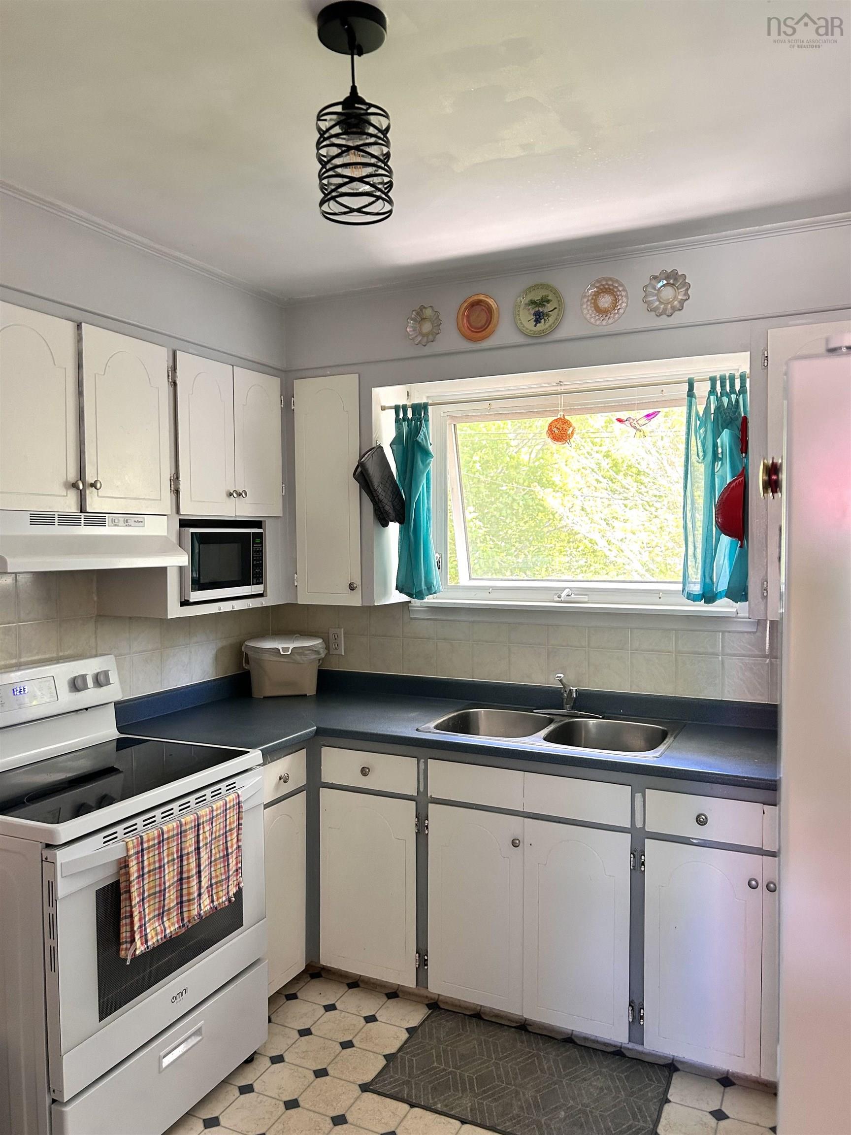 $295,000.00: 18 Oak Crescent, Port Hawkesbury