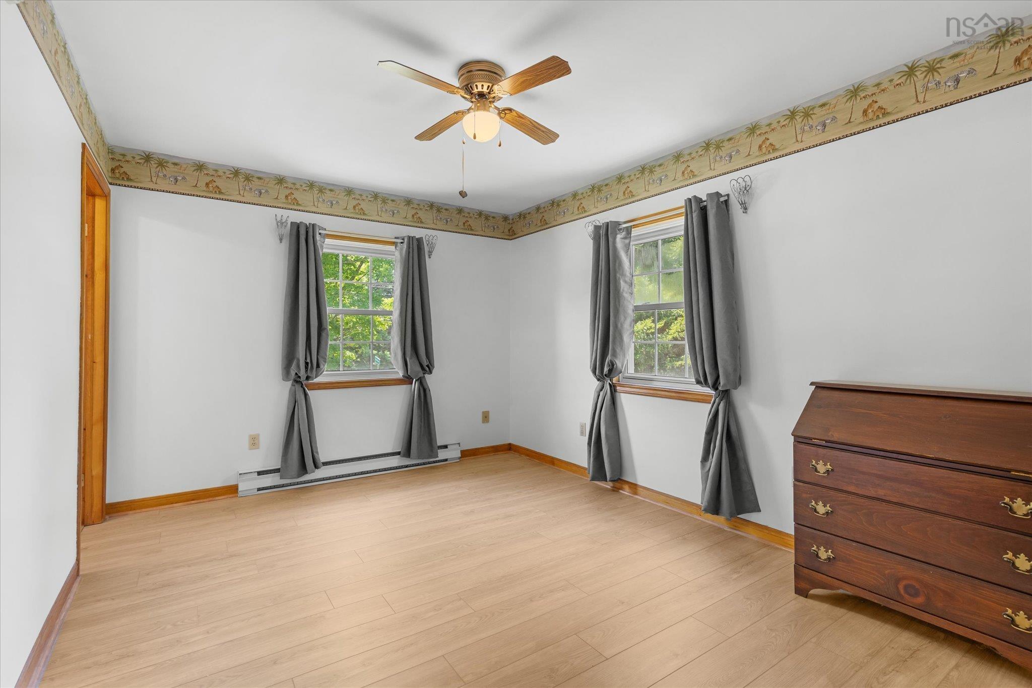 $574,900.00: 706 Highway 325, Blockhouse
