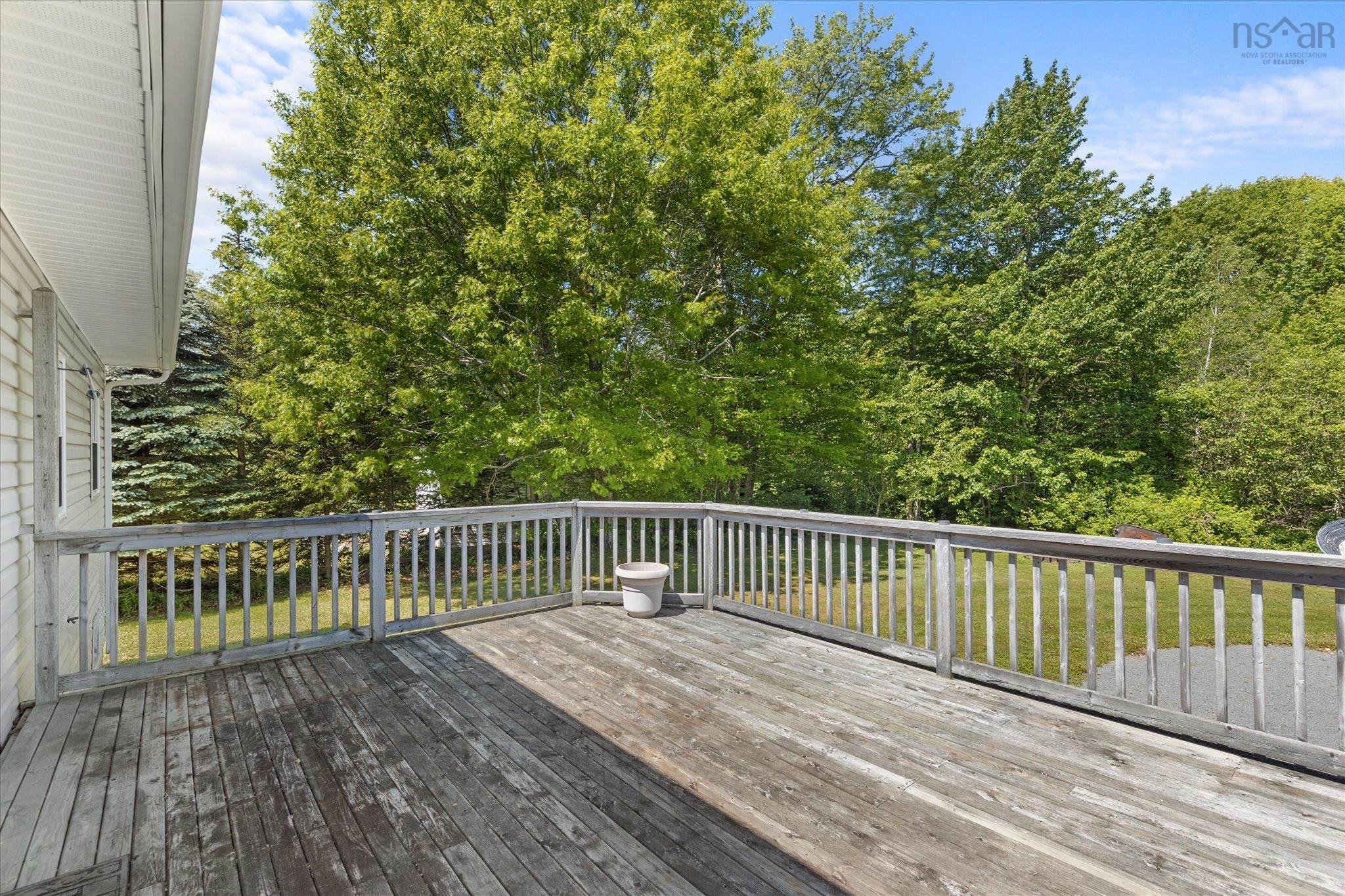 $574,900.00: 706 Highway 325, Blockhouse